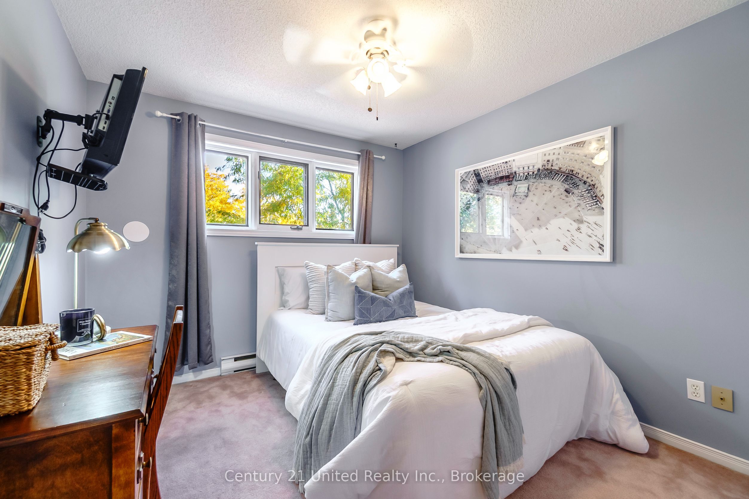 36 Champlain Crescent 15 Property Photo 30