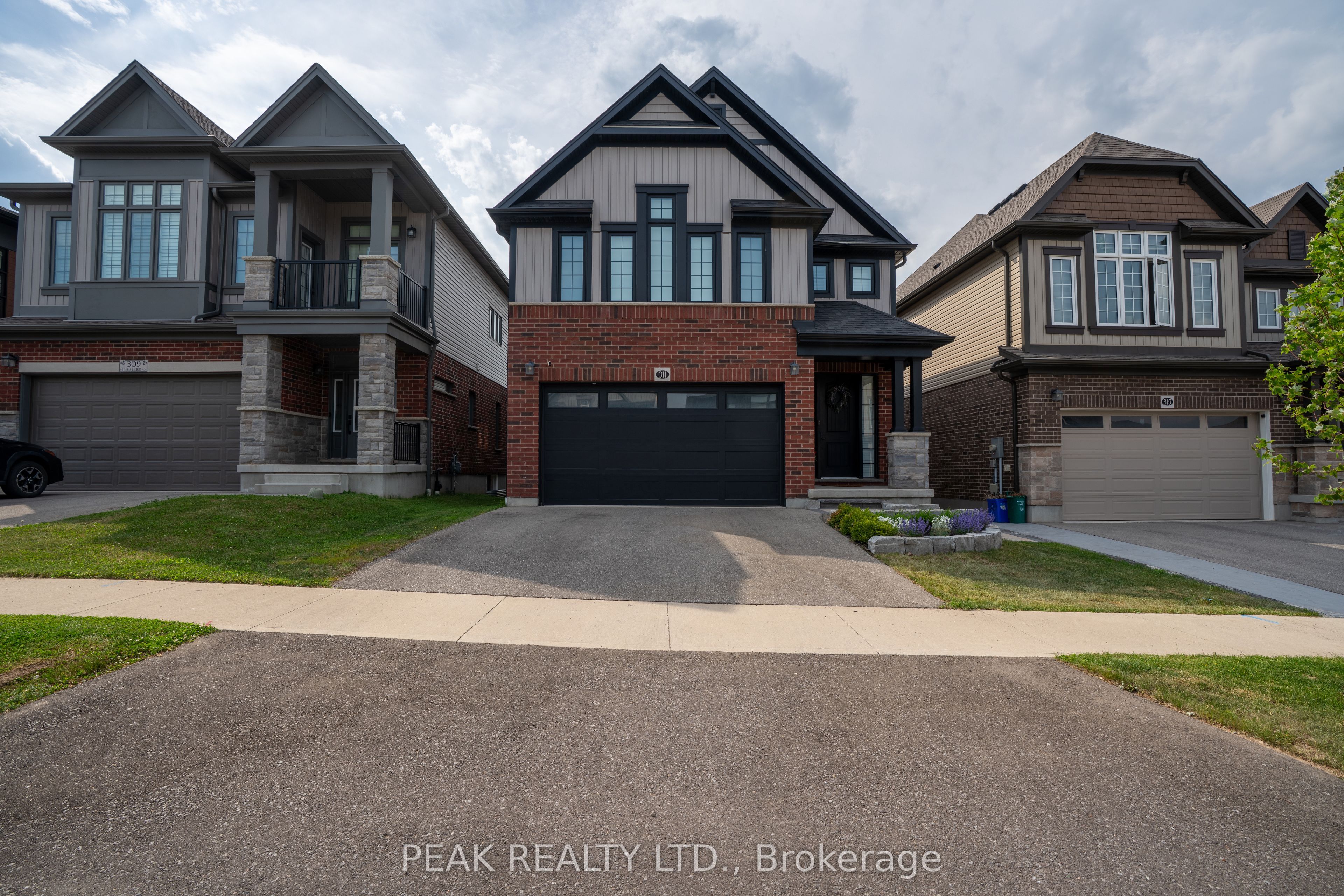 311 Chokecherry Crescent