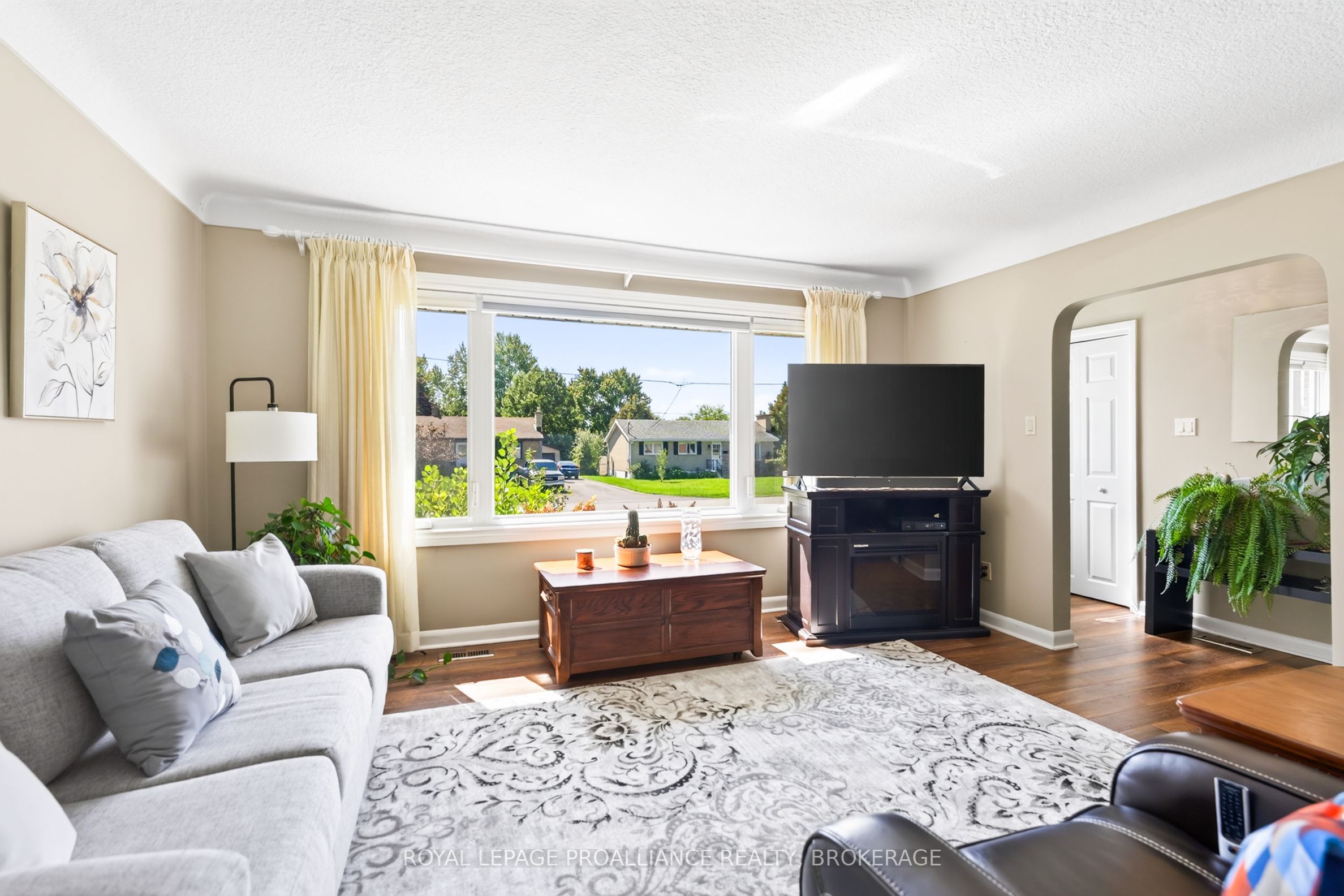 1424 Heath Street Property Photo 7