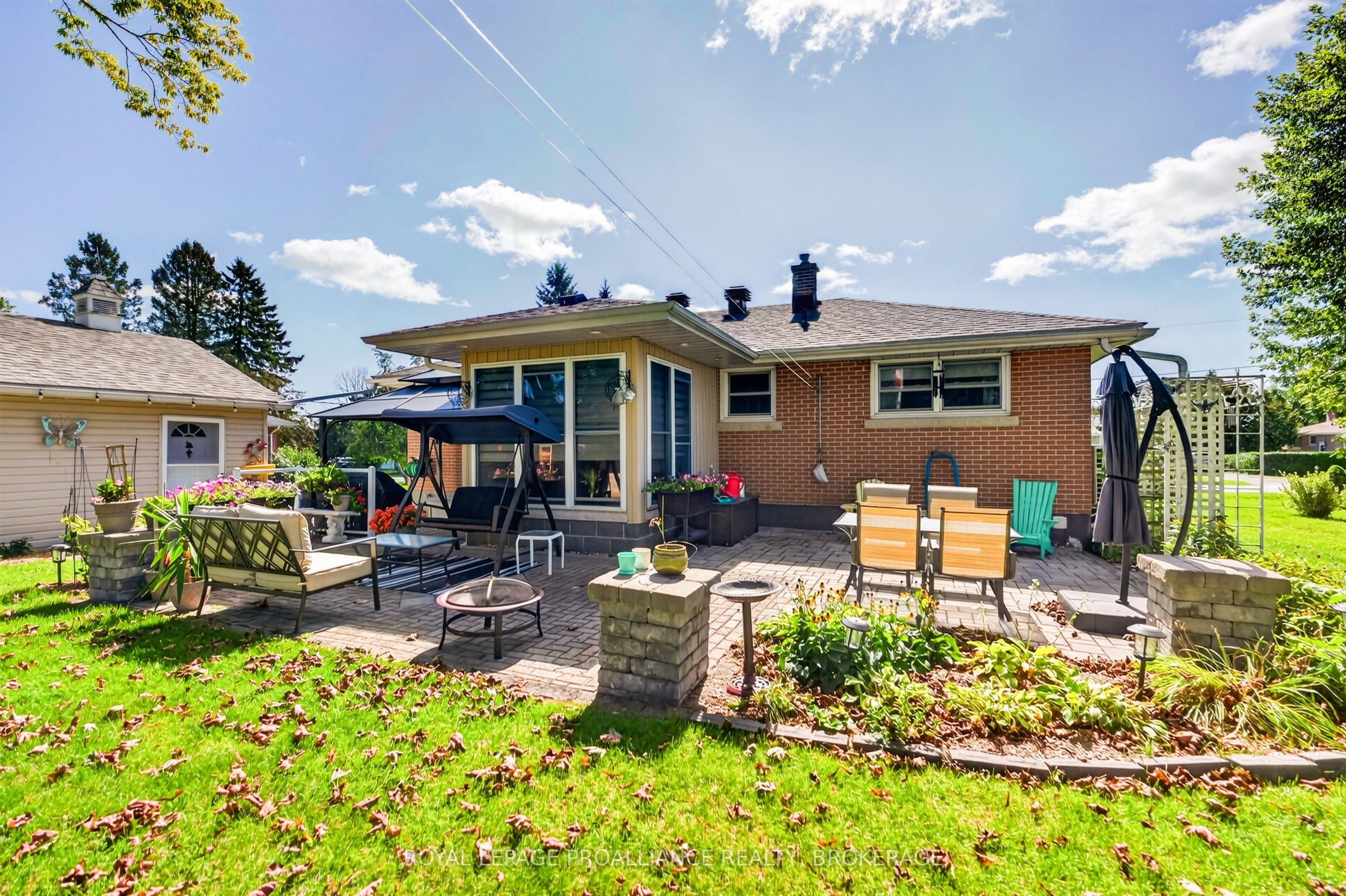 1424 Heath Street Property Photo 35