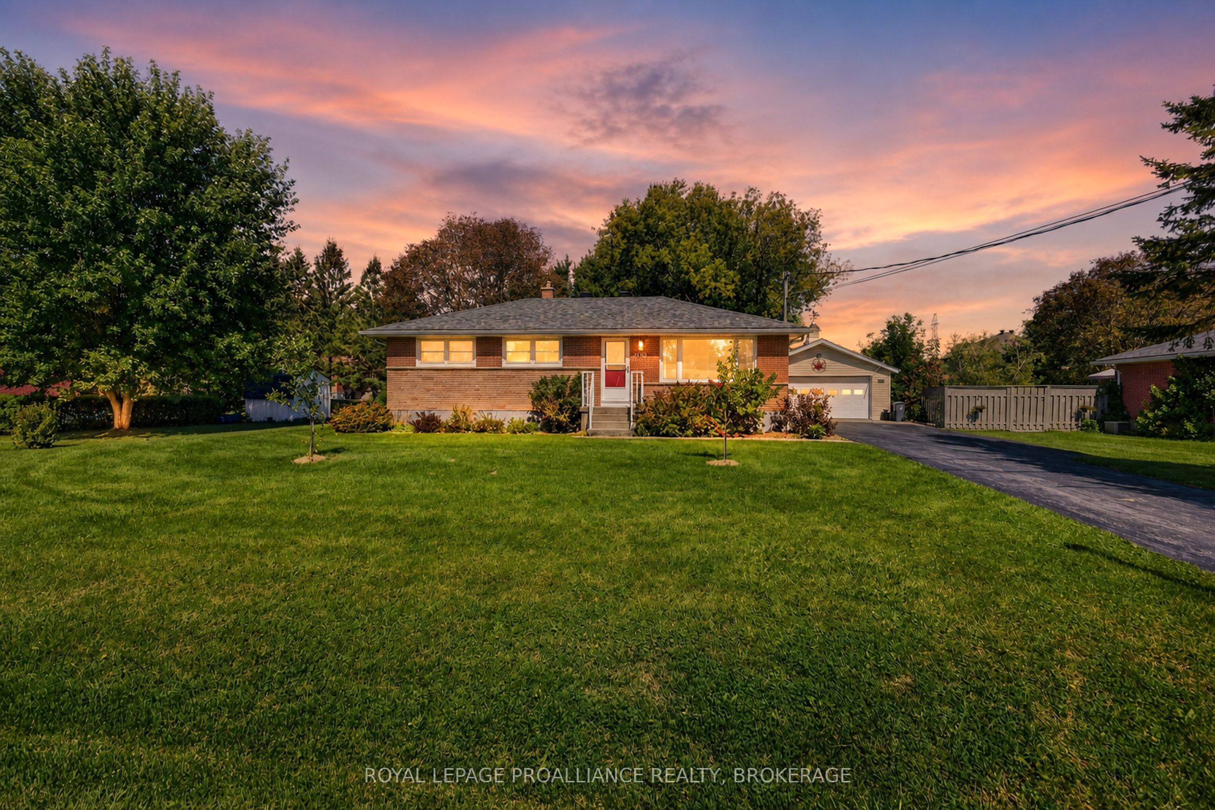 1424 Heath Street Property Photo 43