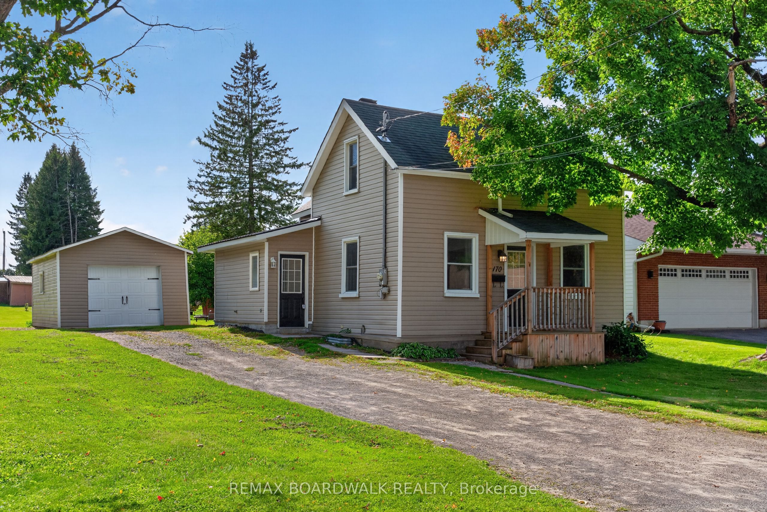 170 Poole Street Property Photo 1