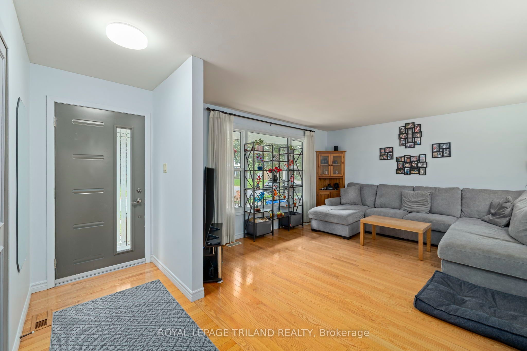 1611 Trossacks Avenue Property Photo 5