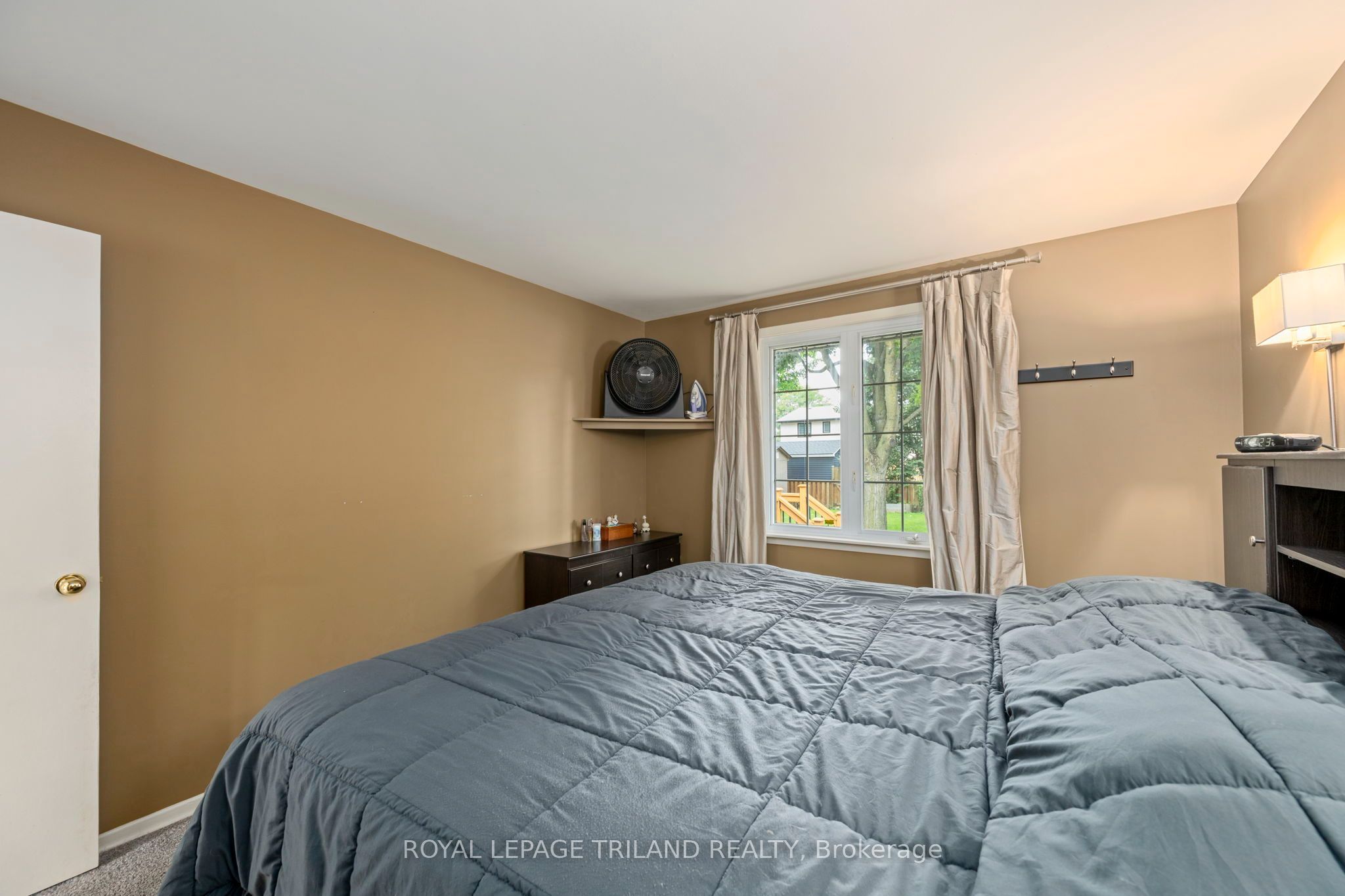 1611 Trossacks Avenue Property Photo 15