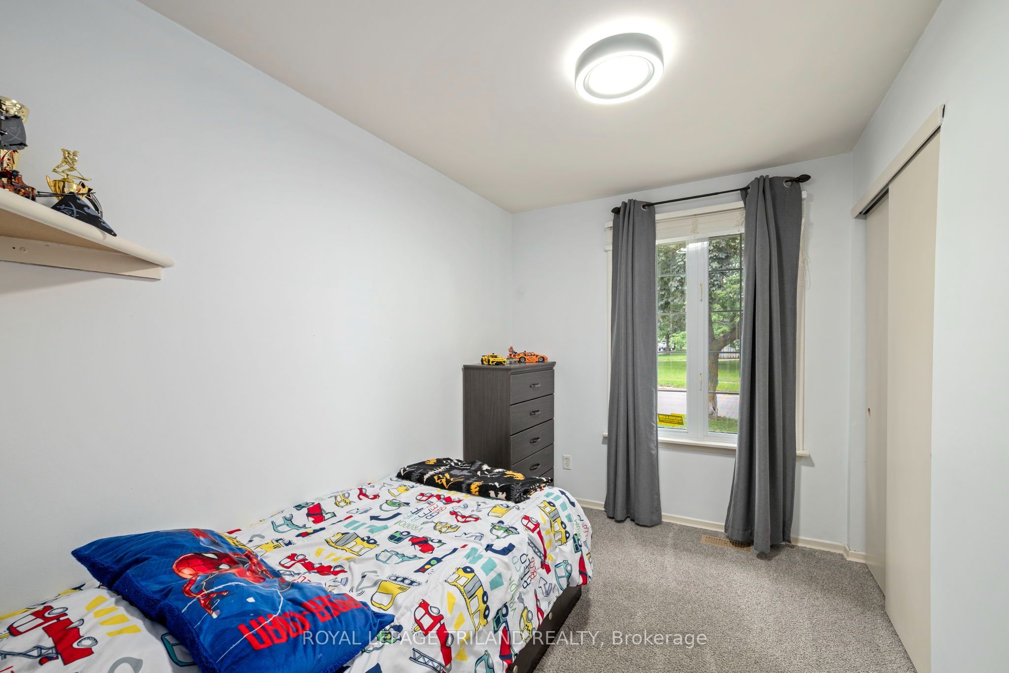 1611 Trossacks Avenue Property Photo 17
