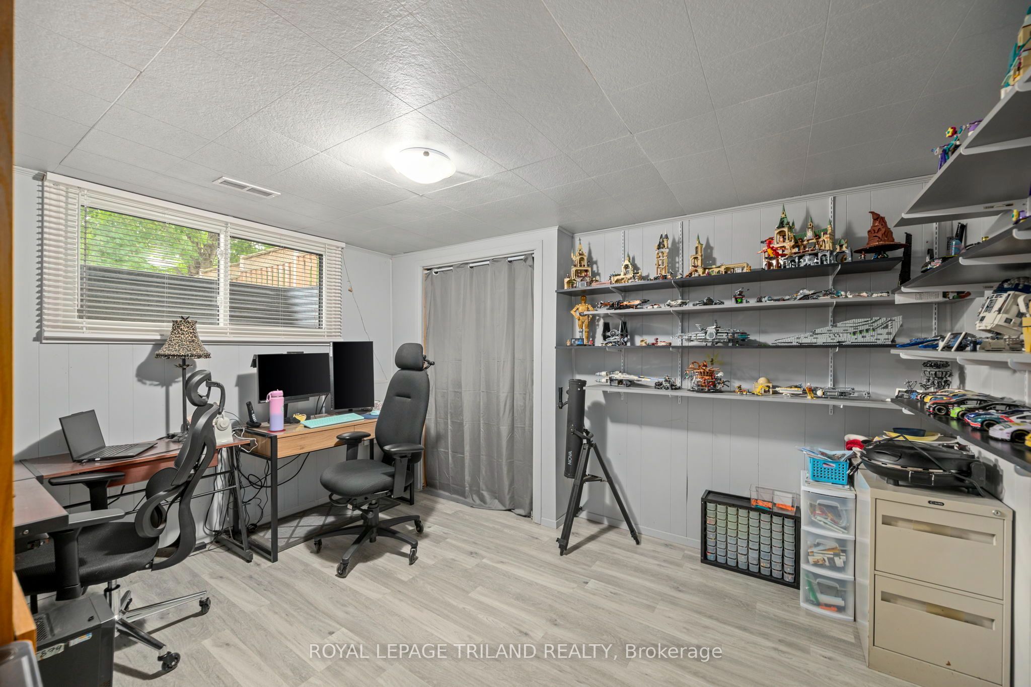 1611 Trossacks Avenue Property Photo 24