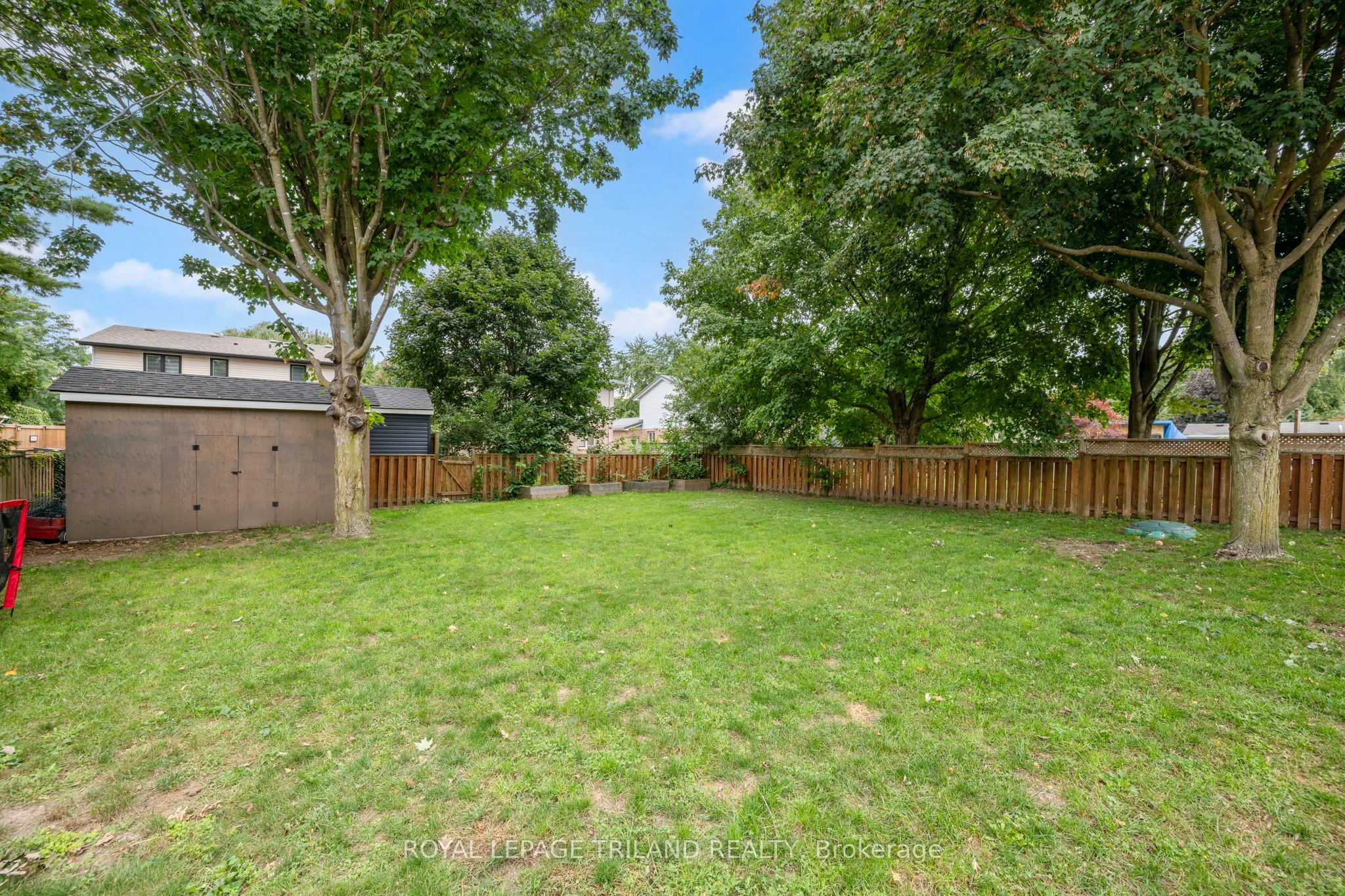 1611 Trossacks Avenue Property Photo 31