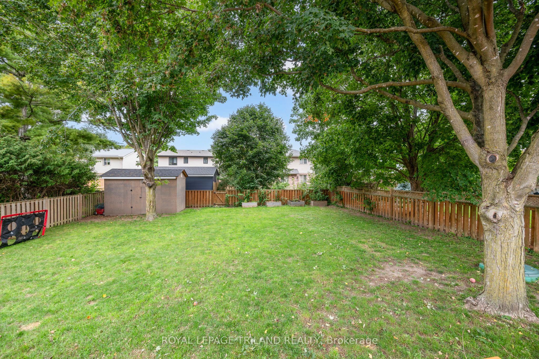 1611 Trossacks Avenue Property Photo 32