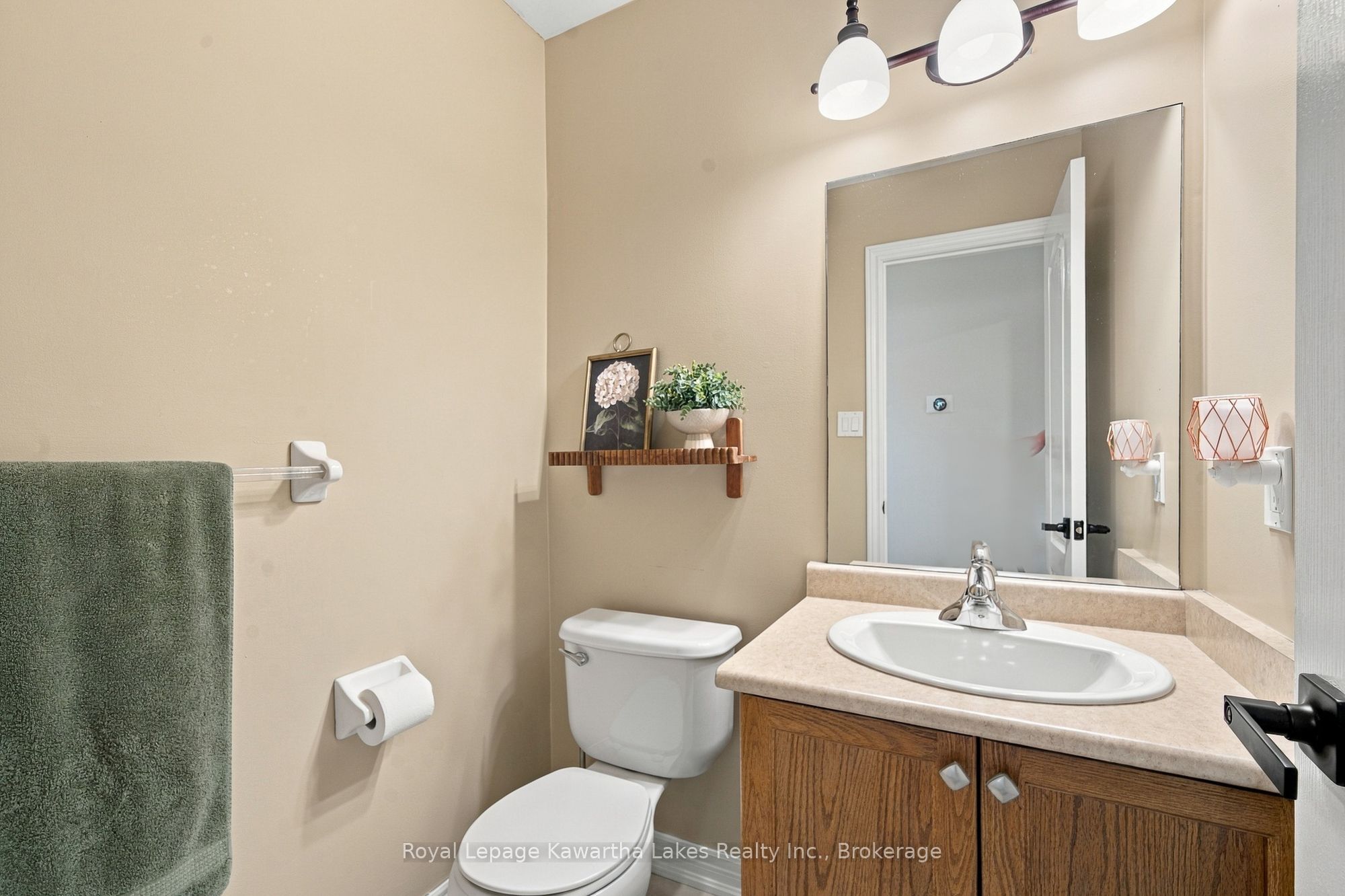 12 Lucas Crescent Property Photo 27