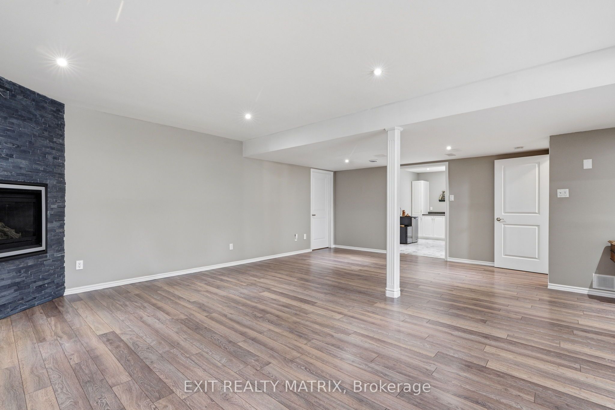 309 Colmar Street Property Photo 25