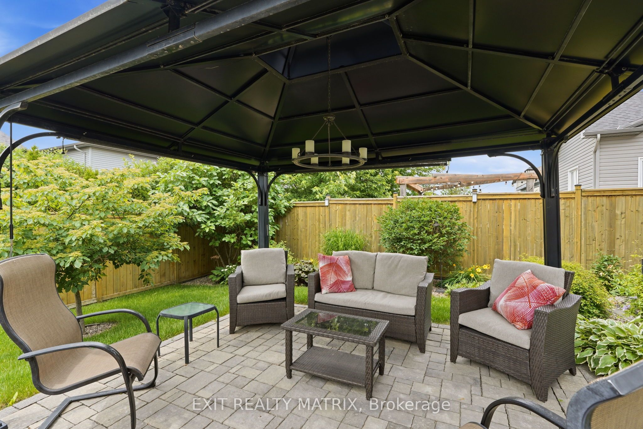 309 Colmar Street Property Photo 34