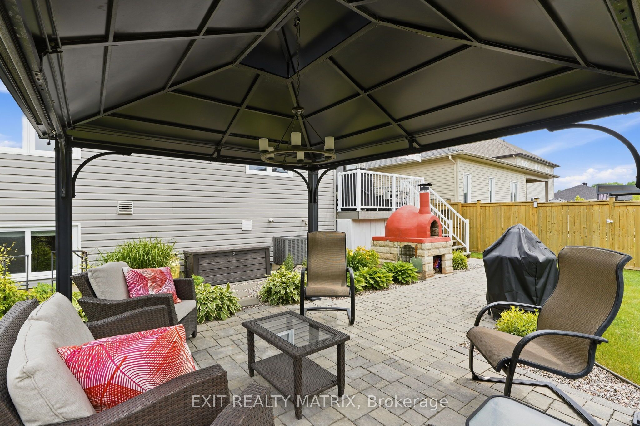 309 Colmar Street Property Photo 35
