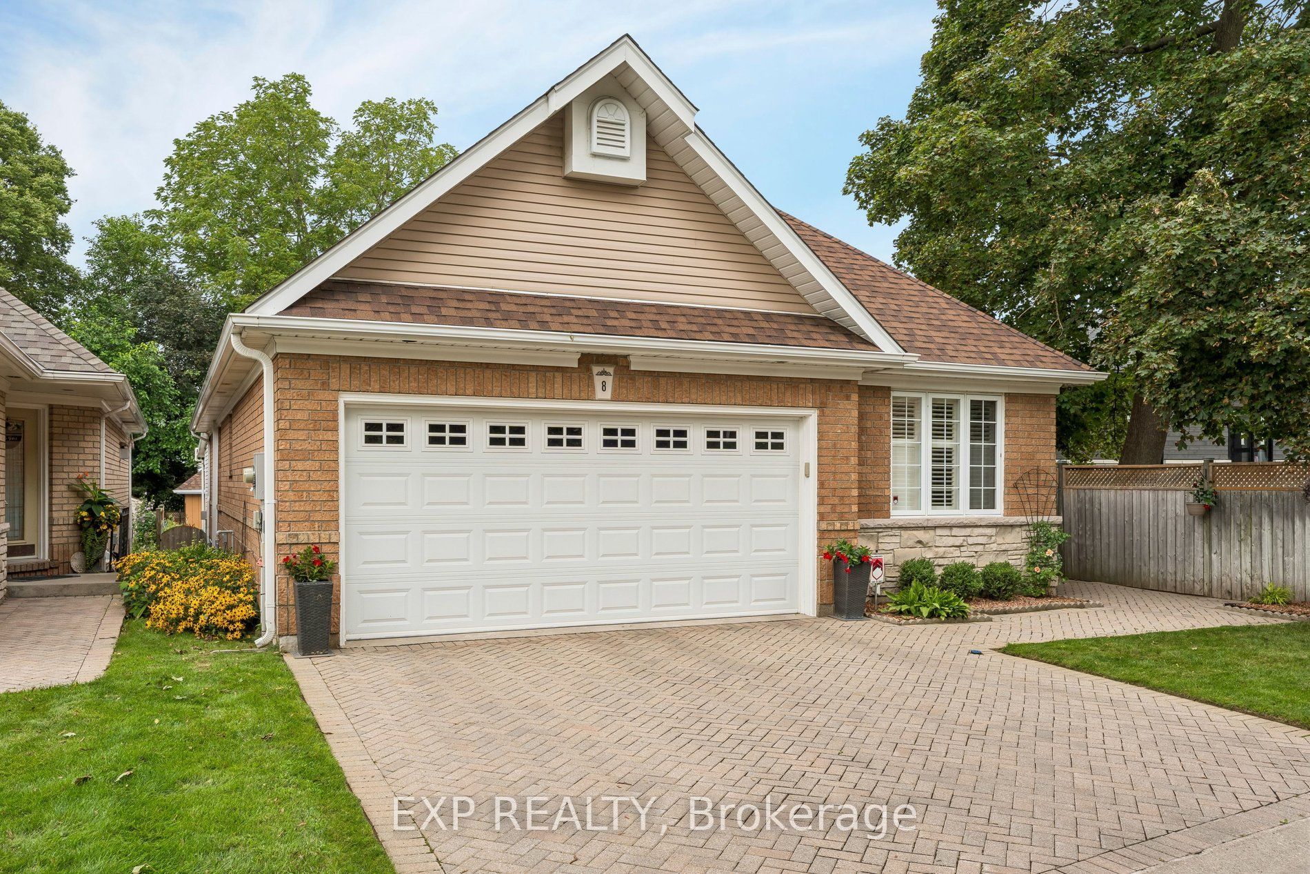 152 Dufferin Avenue 8 Property Photo 3