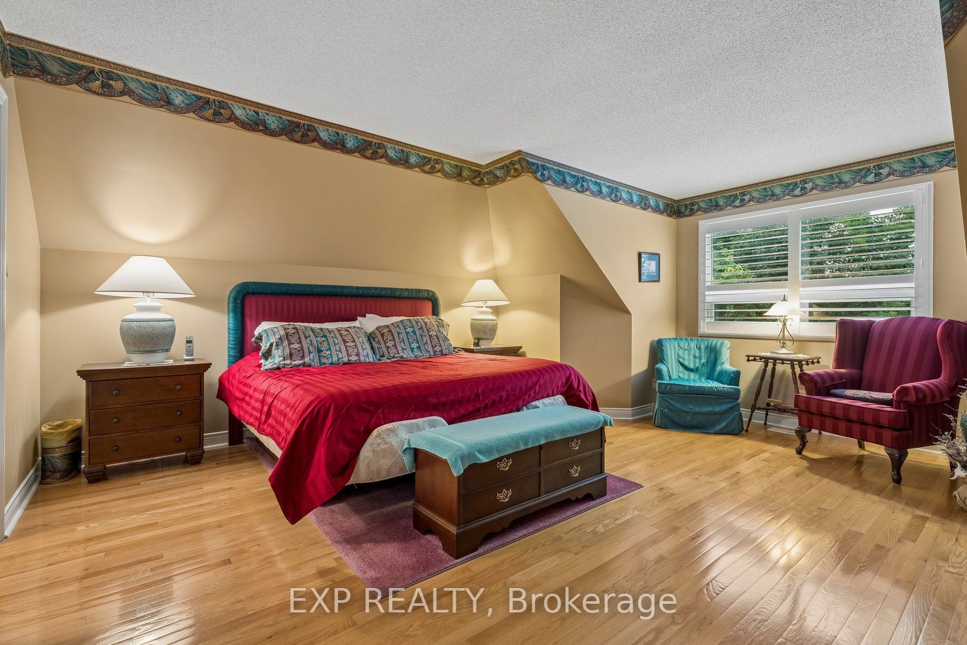 152 Dufferin Avenue 8 Property Photo 26