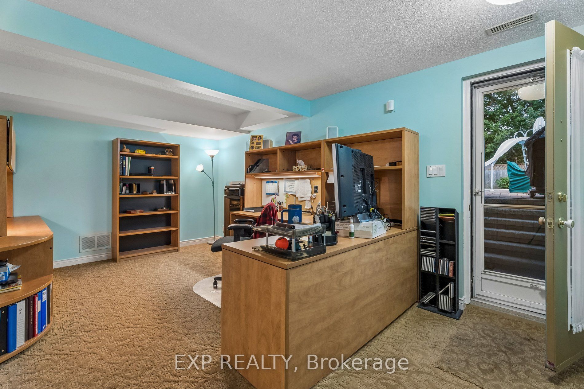 152 Dufferin Avenue 8 Property Photo 33