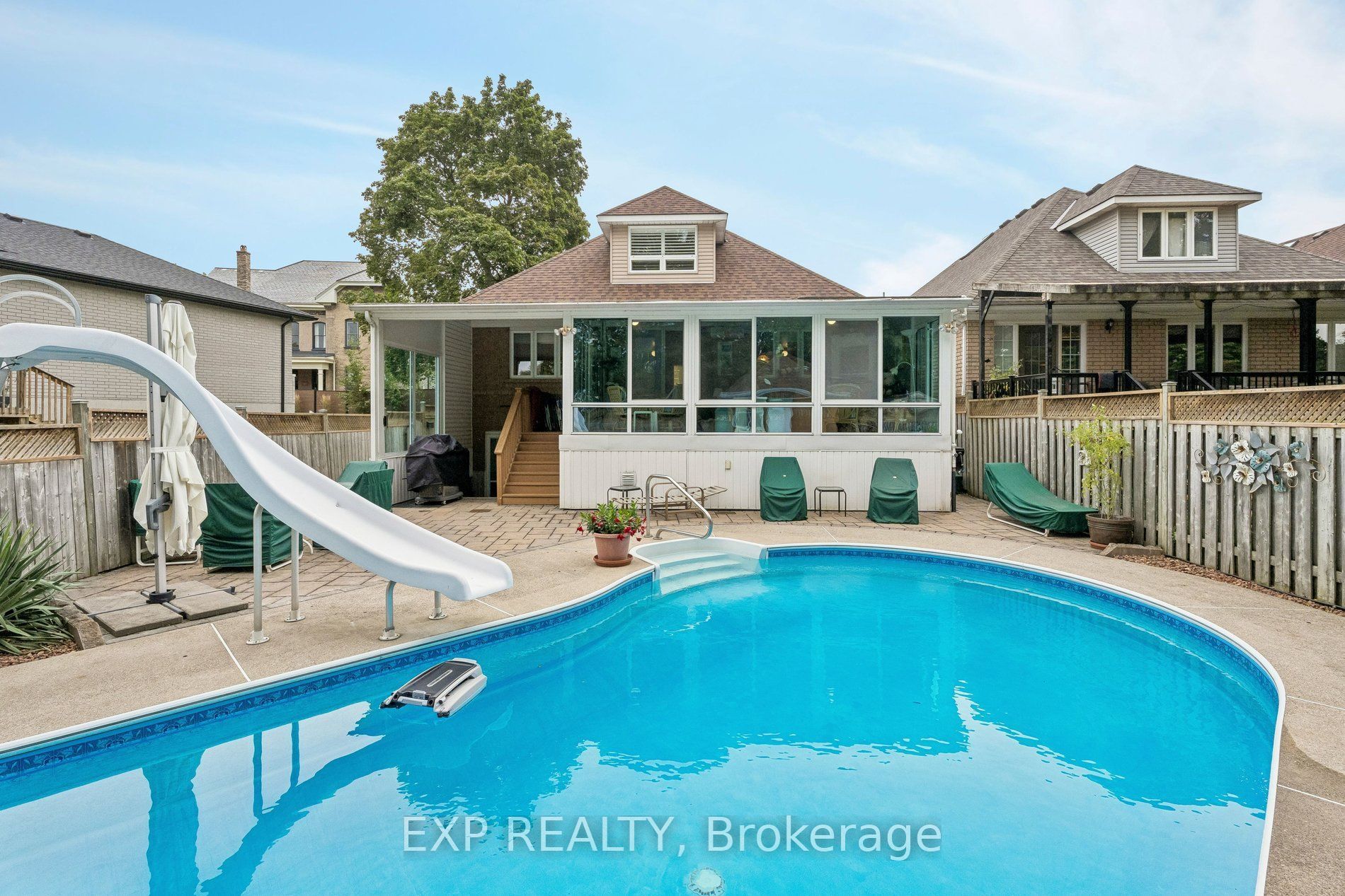 152 Dufferin Avenue 8 Property Photo 45