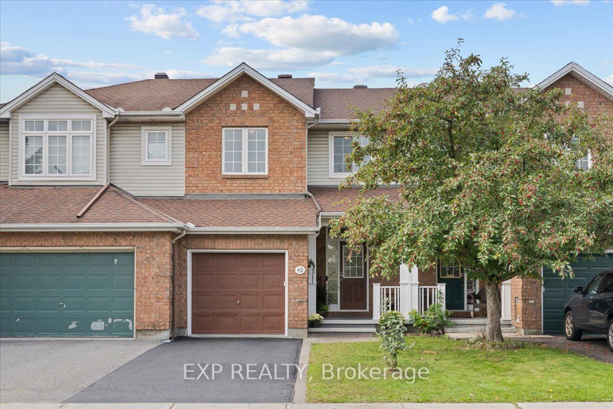 40 Bishops Mills Way Property Photo 1