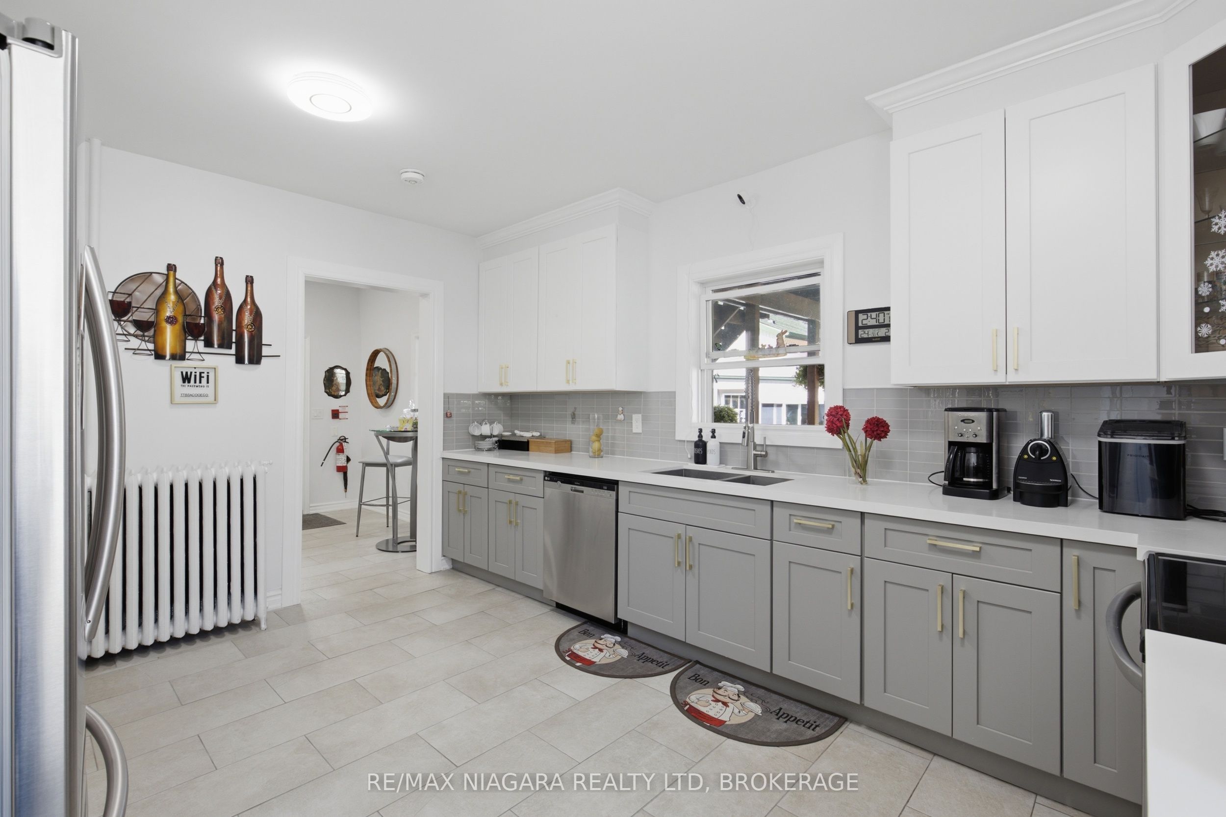 4291 Simcoe Street Property Photo 13
