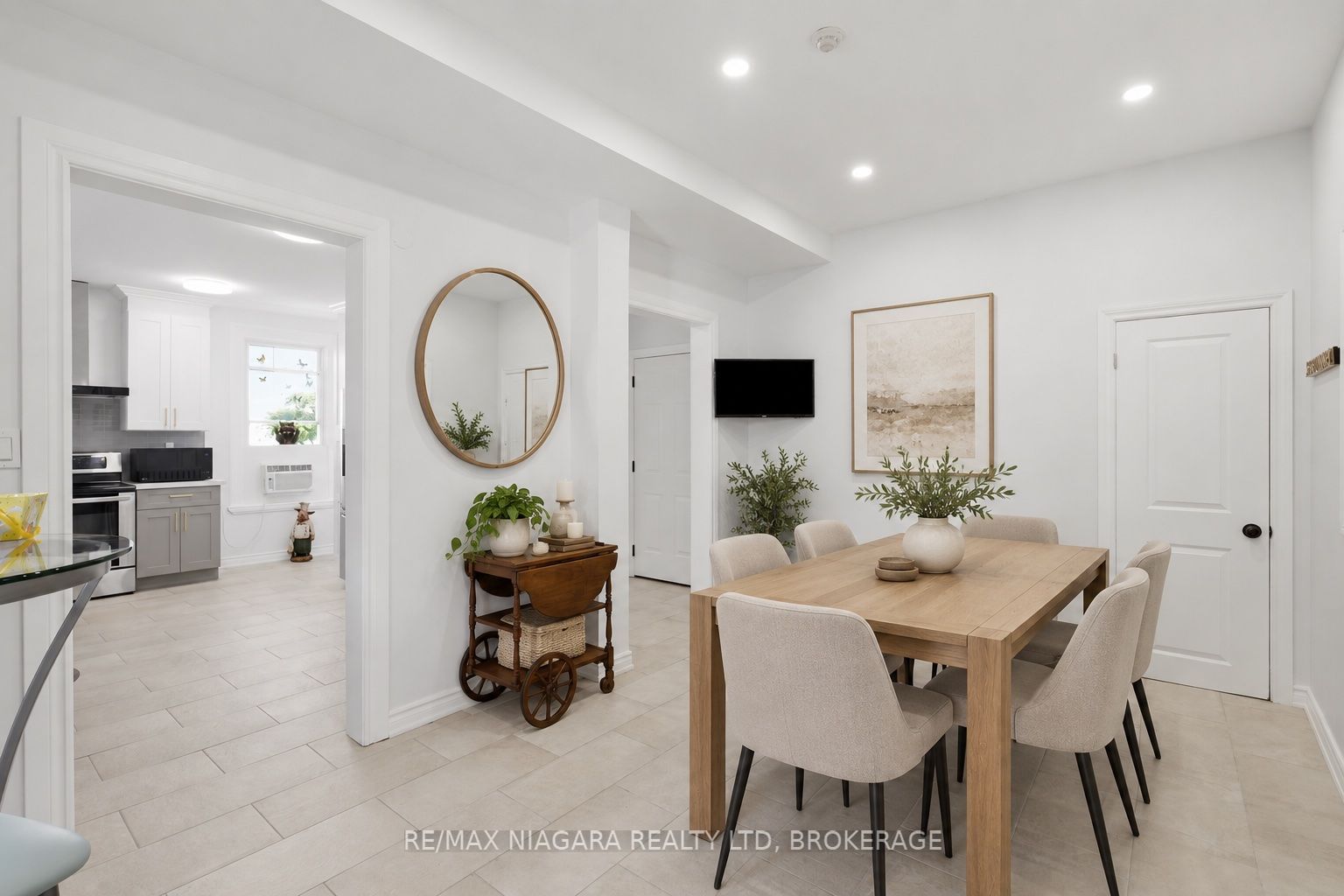 4291 Simcoe Street Property Photo 14