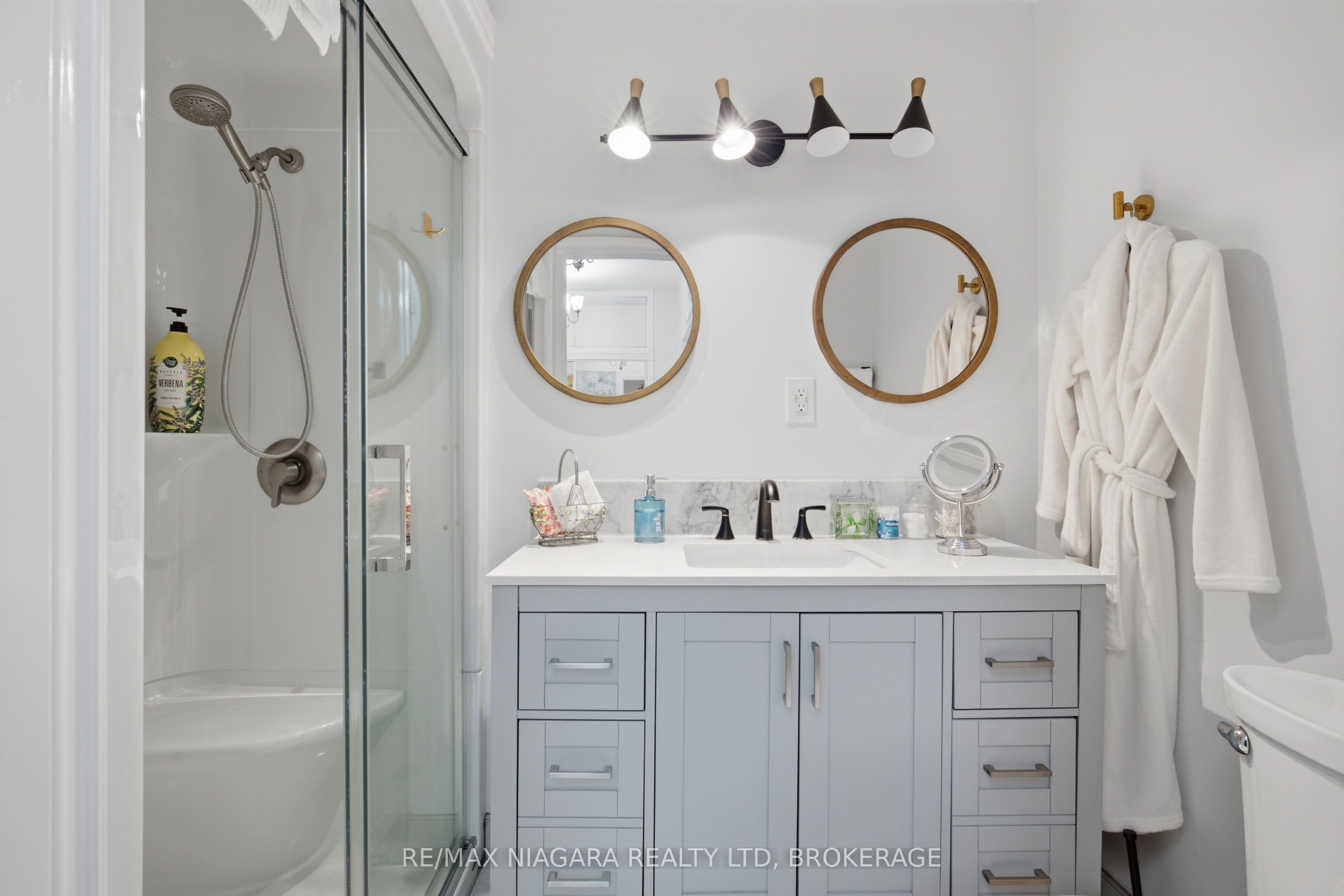 4291 Simcoe Street Property Photo 20
