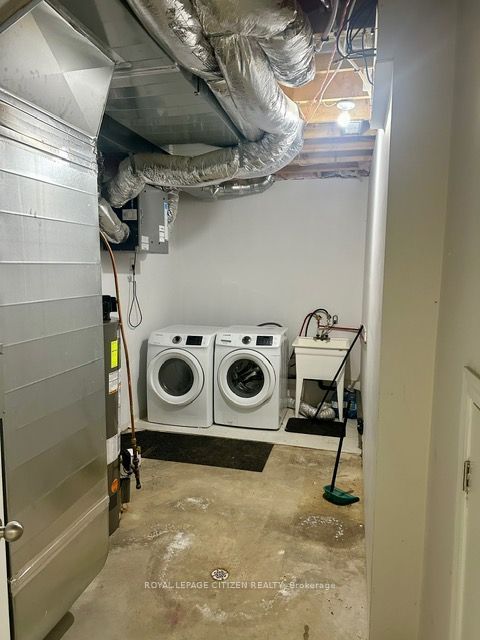 207 Harris Street Property Photo 17