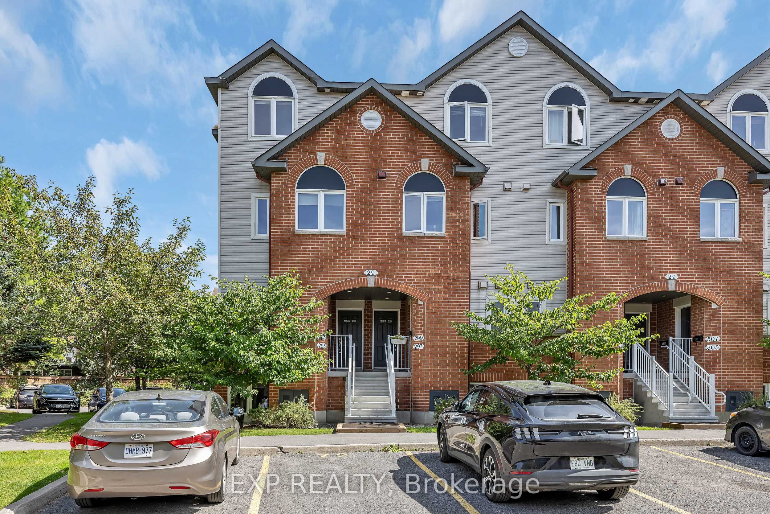 29 Jardin Private E 295 Property Photo 1