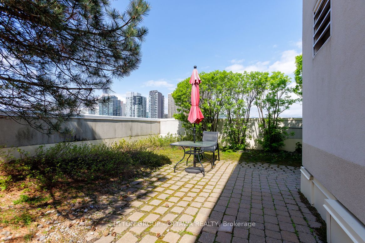 138 Somerset Street W 508 Property Photo 8