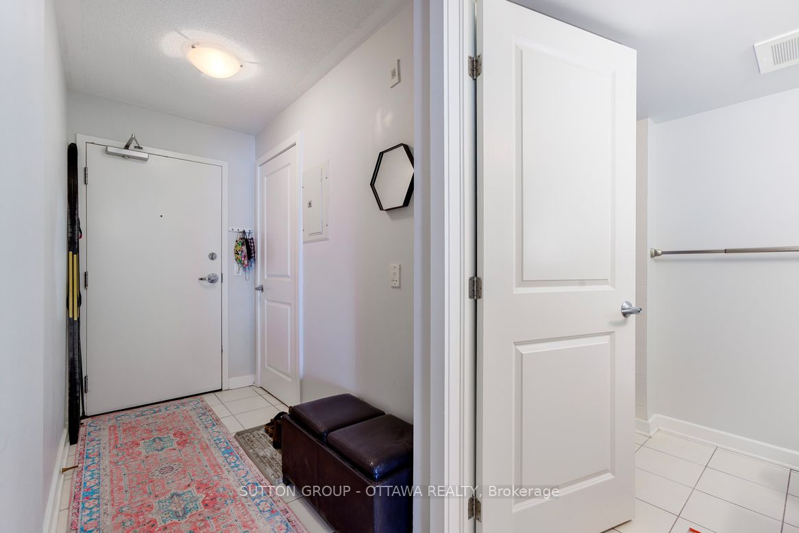 138 Somerset Street W 508 Property Photo 17