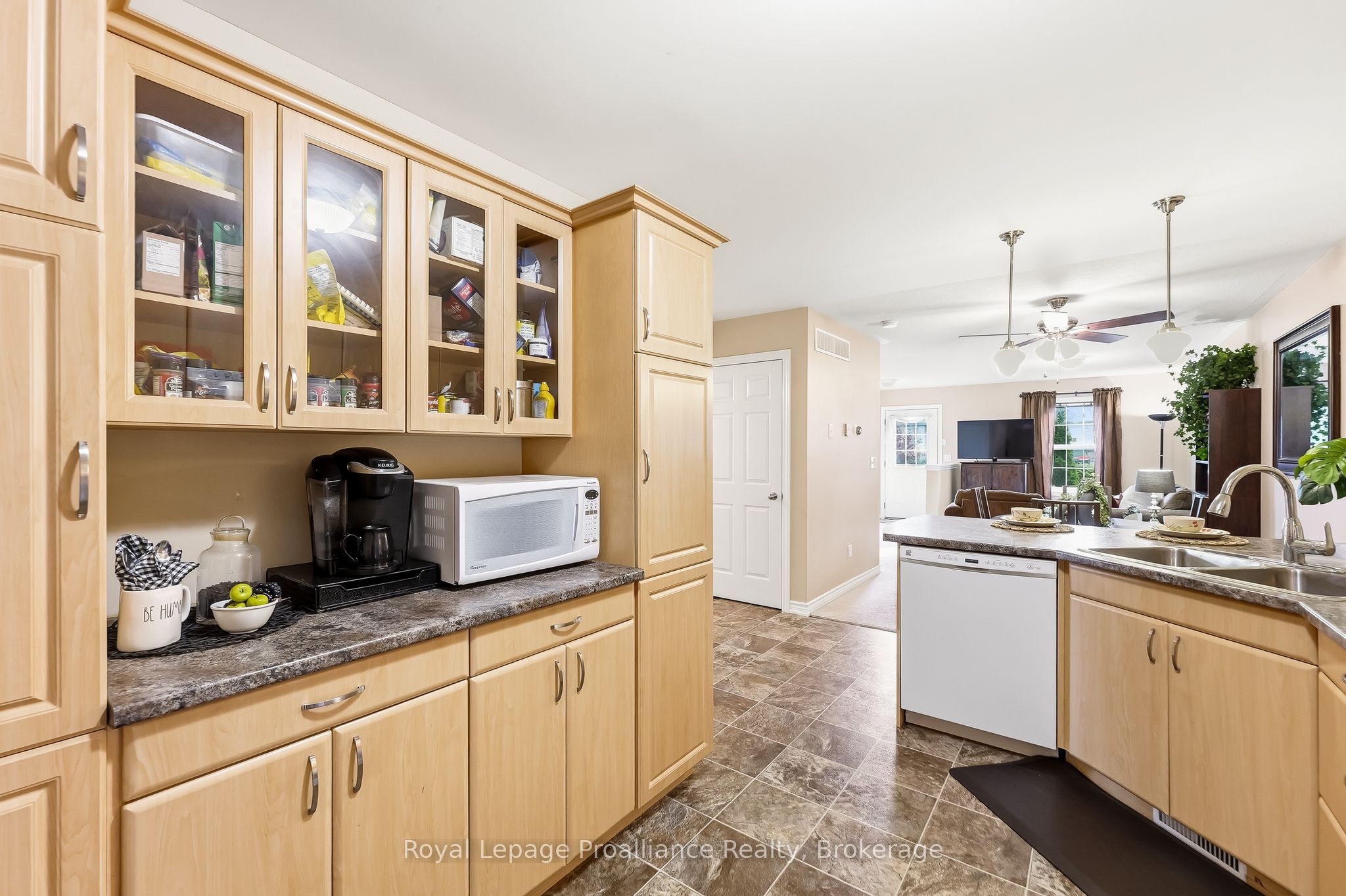 23 Empire Boulevard Property Photo 20