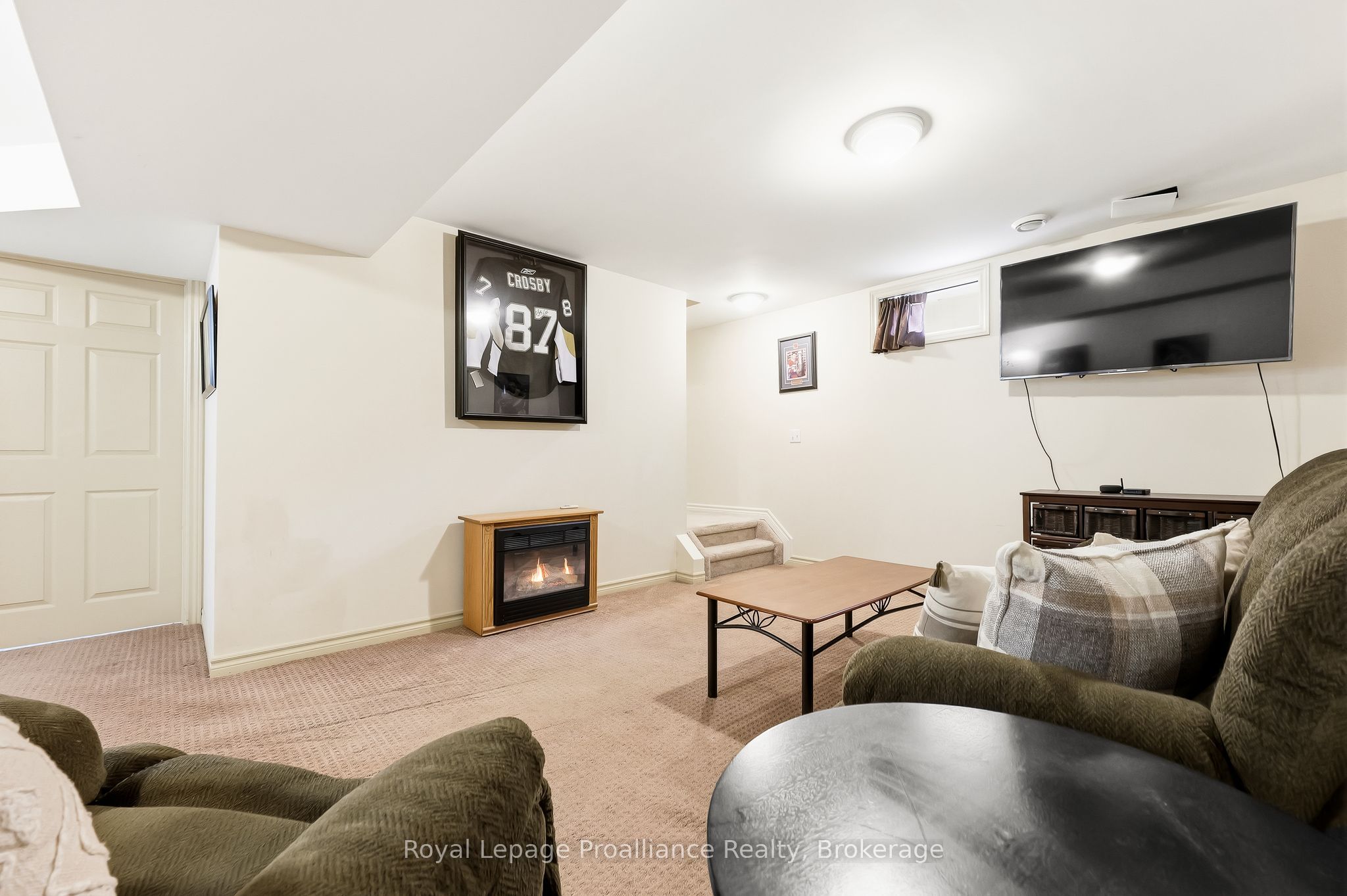 23 Empire Boulevard Property Photo 33