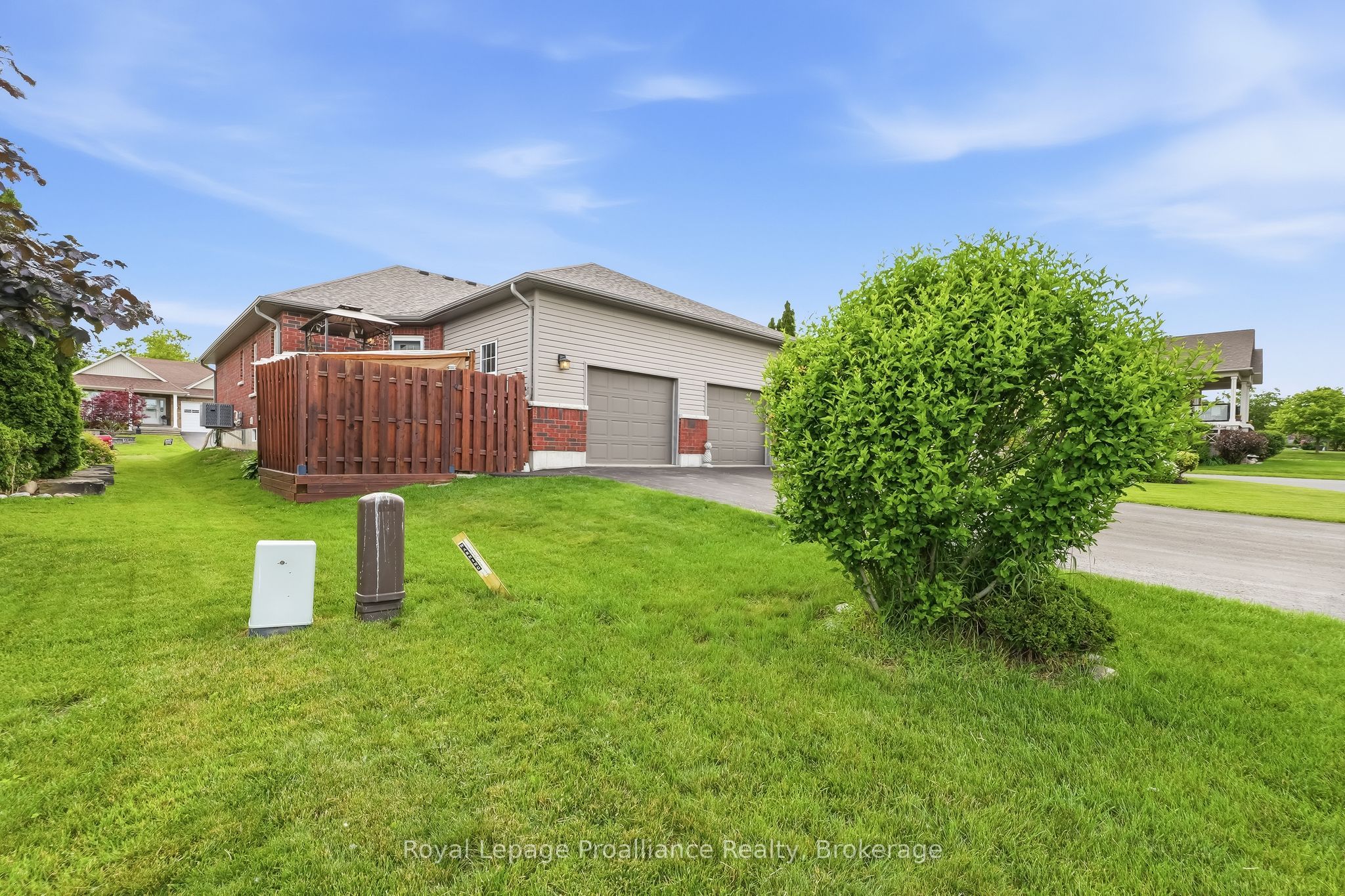 23 Empire Boulevard Property Photo 44