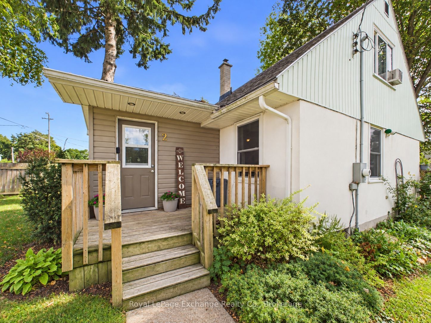 2 Regina Road Property Photo 1