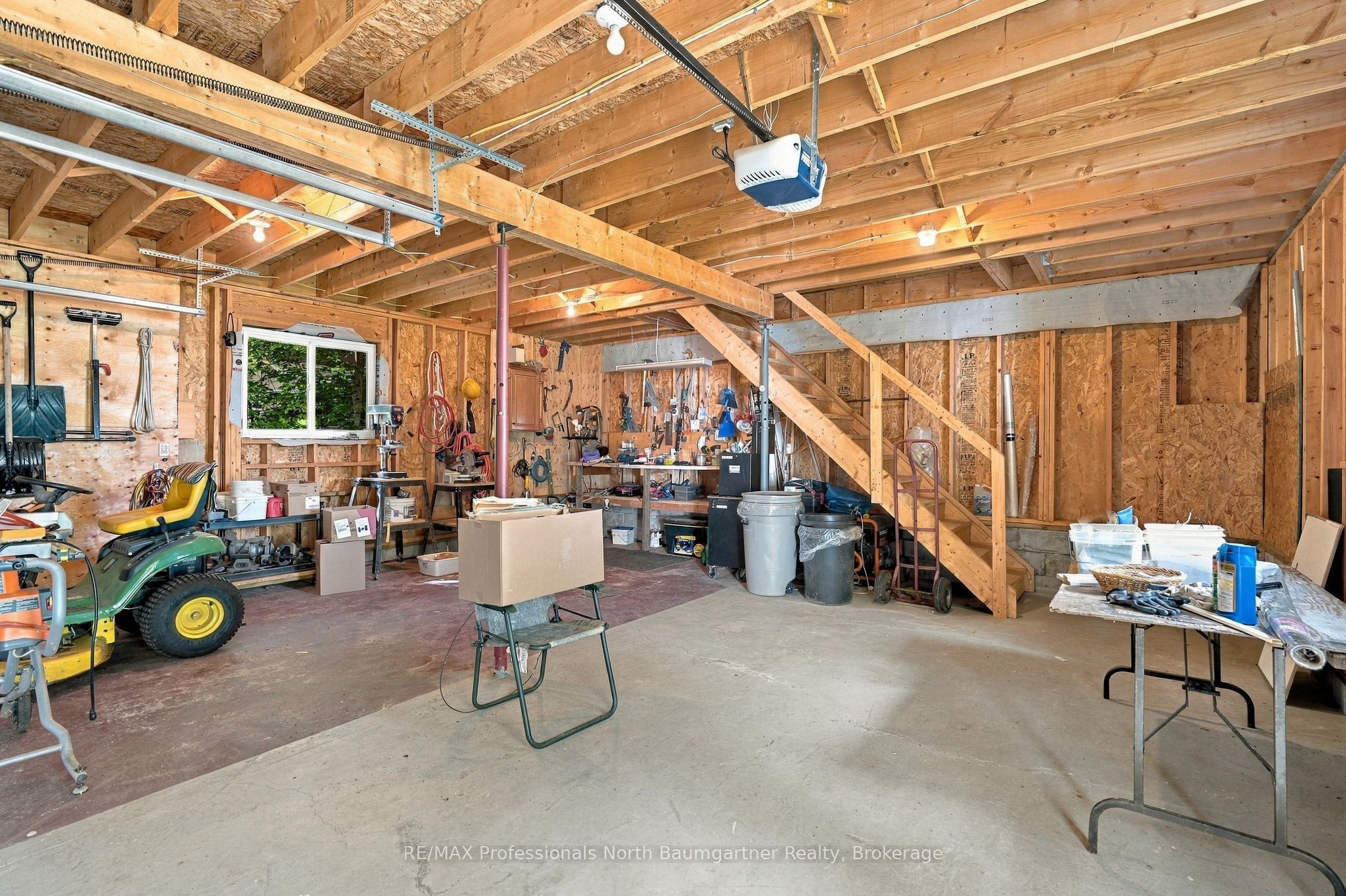 1289 Big Hawk Lake Road Property Photo 40
