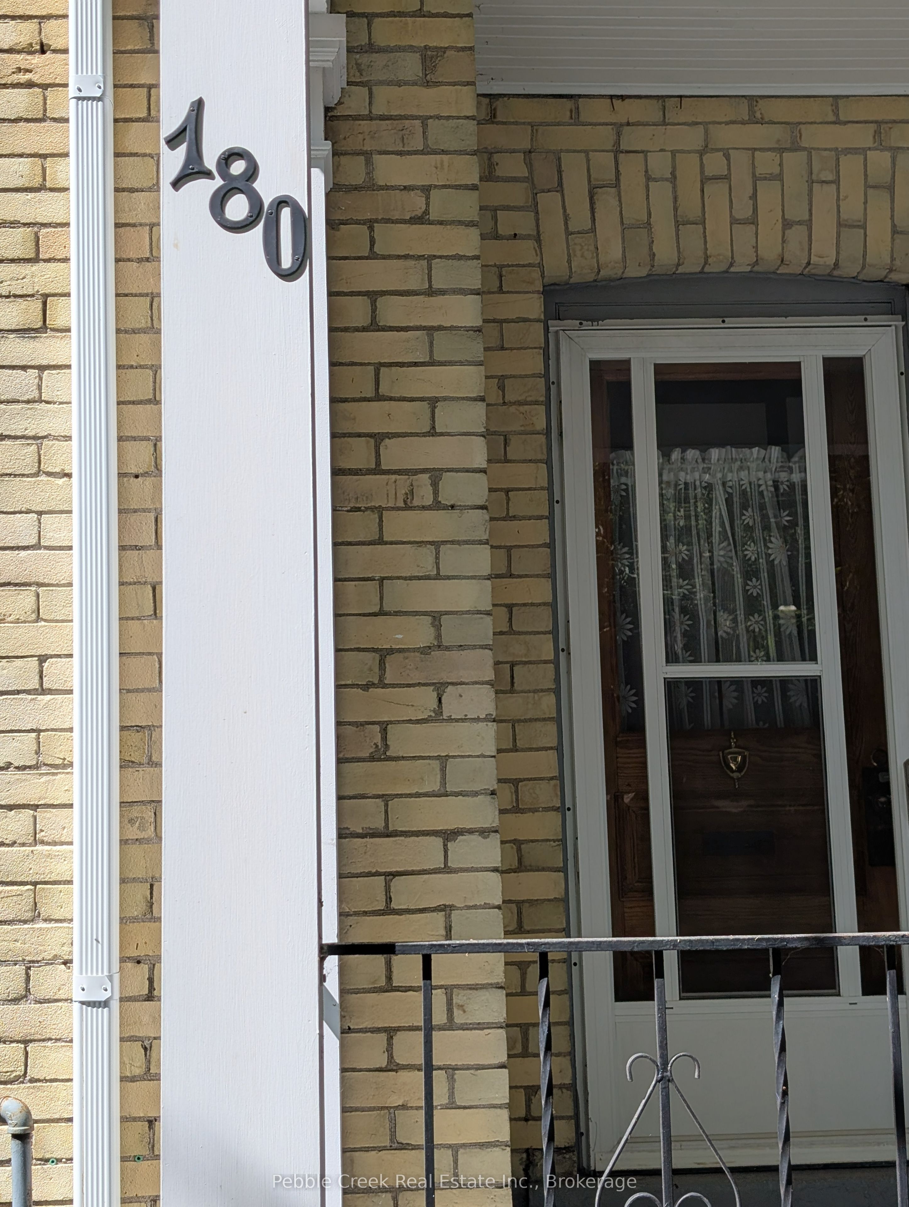 180 Cobourg Street Property Photo 3