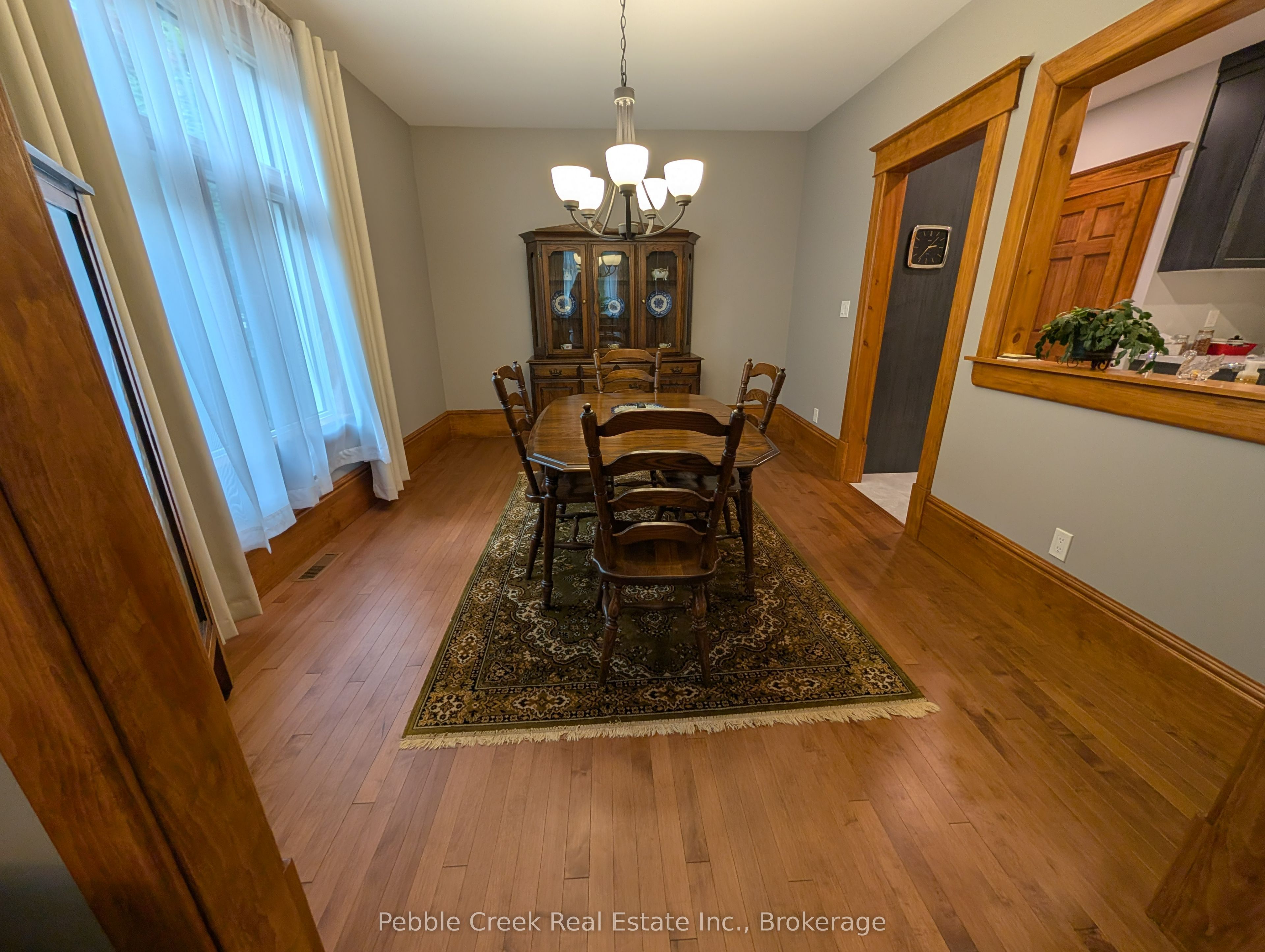 180 Cobourg Street Property Photo 13