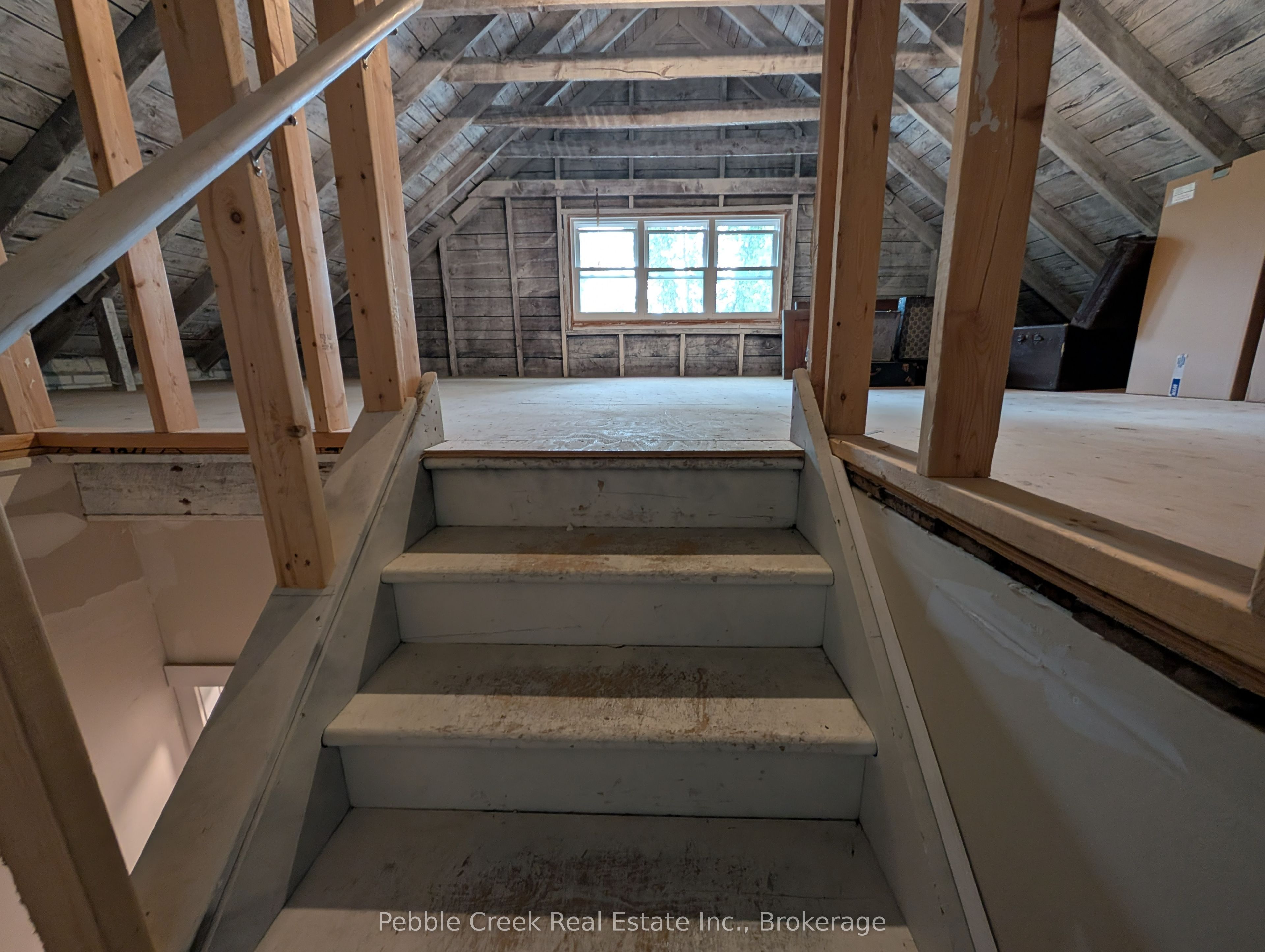 180 Cobourg Street Property Photo 35