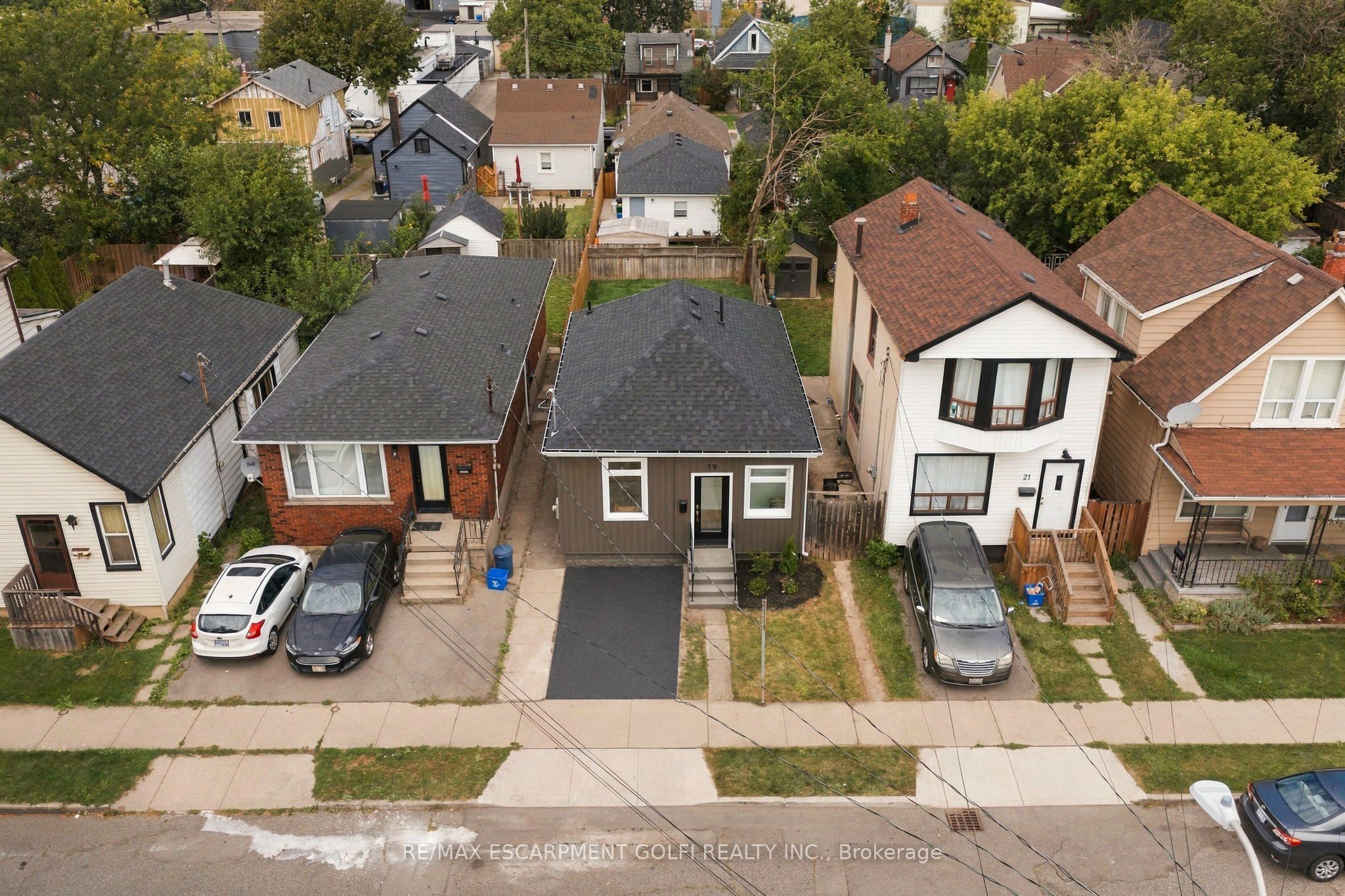 19 Vansitmart Avenue Property Photo 27