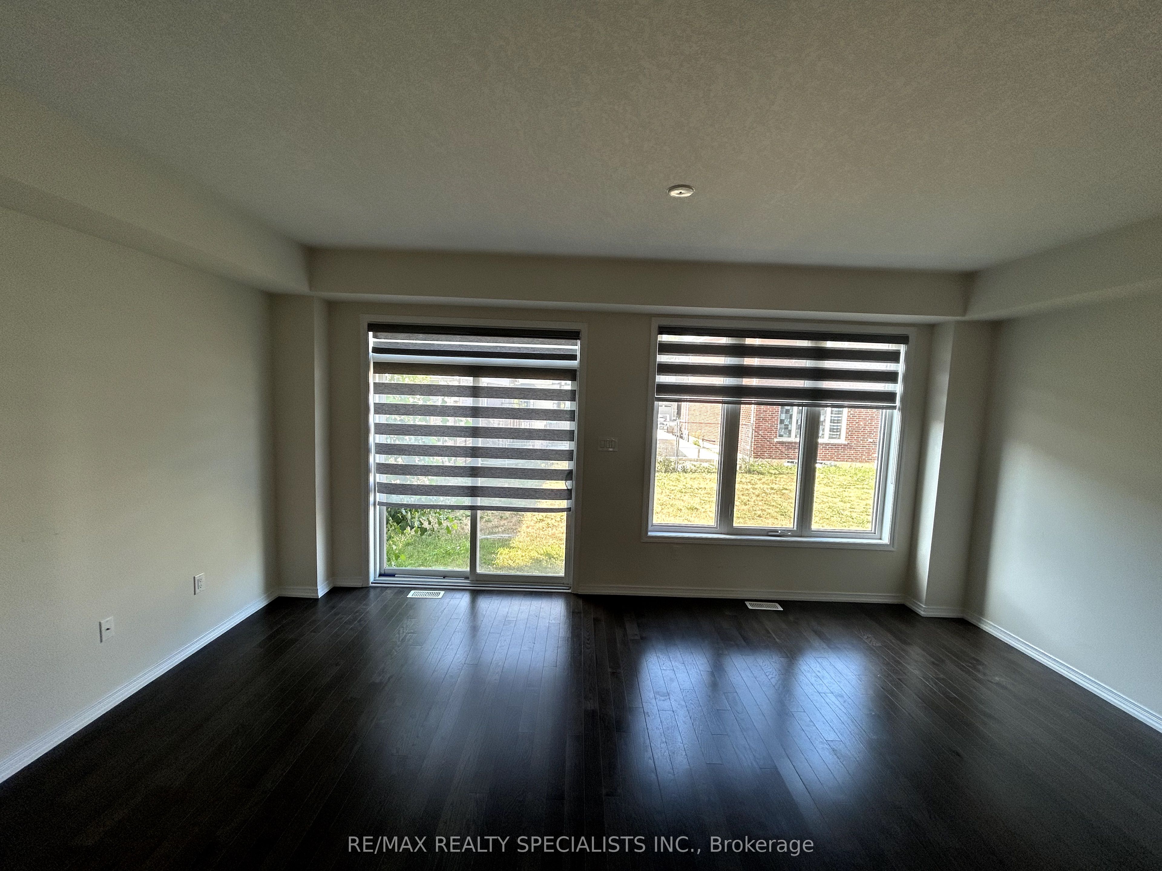 8749 Sourgum Avenue Property Photo 7