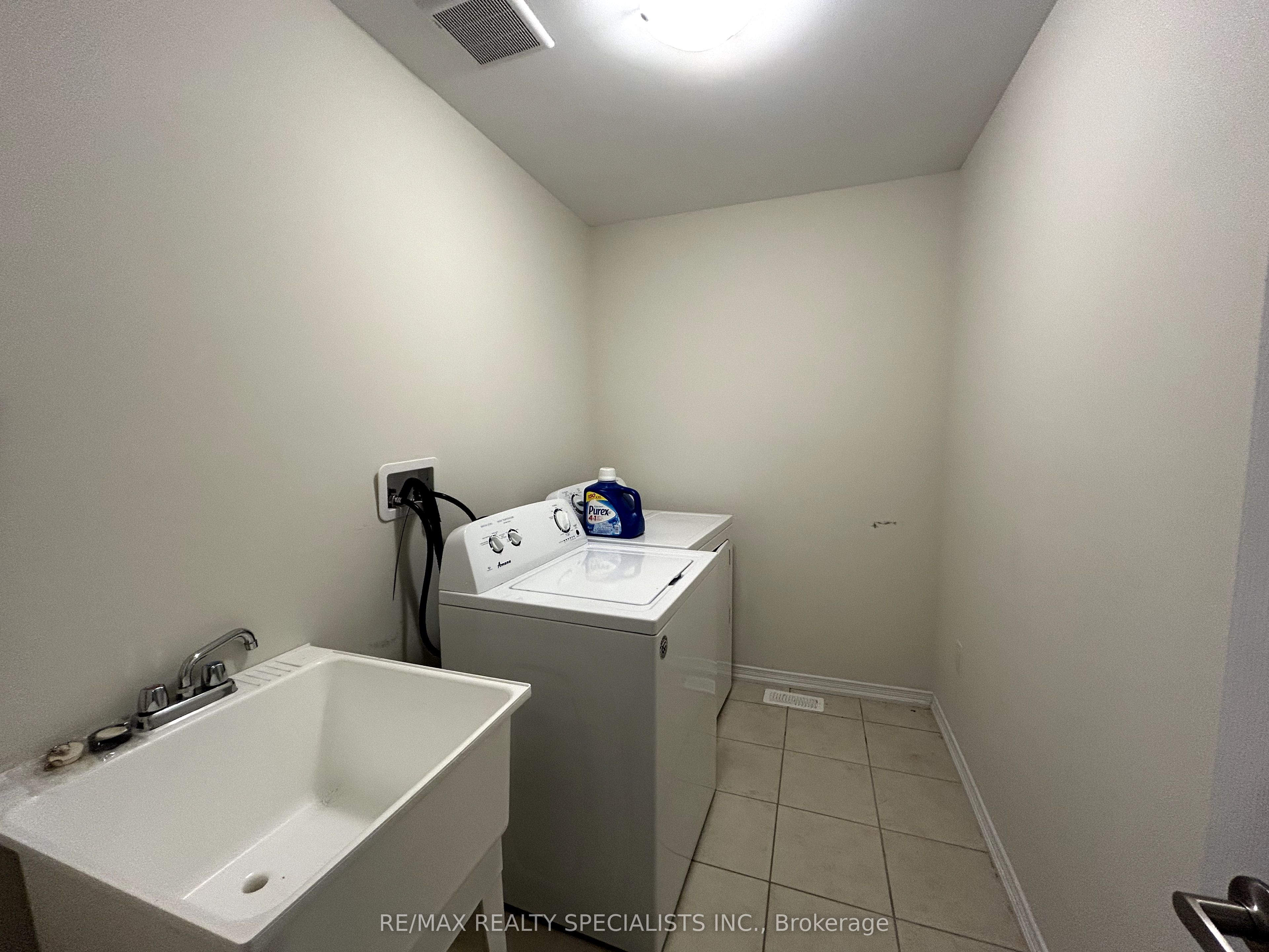 8749 Sourgum Avenue Property Photo 32