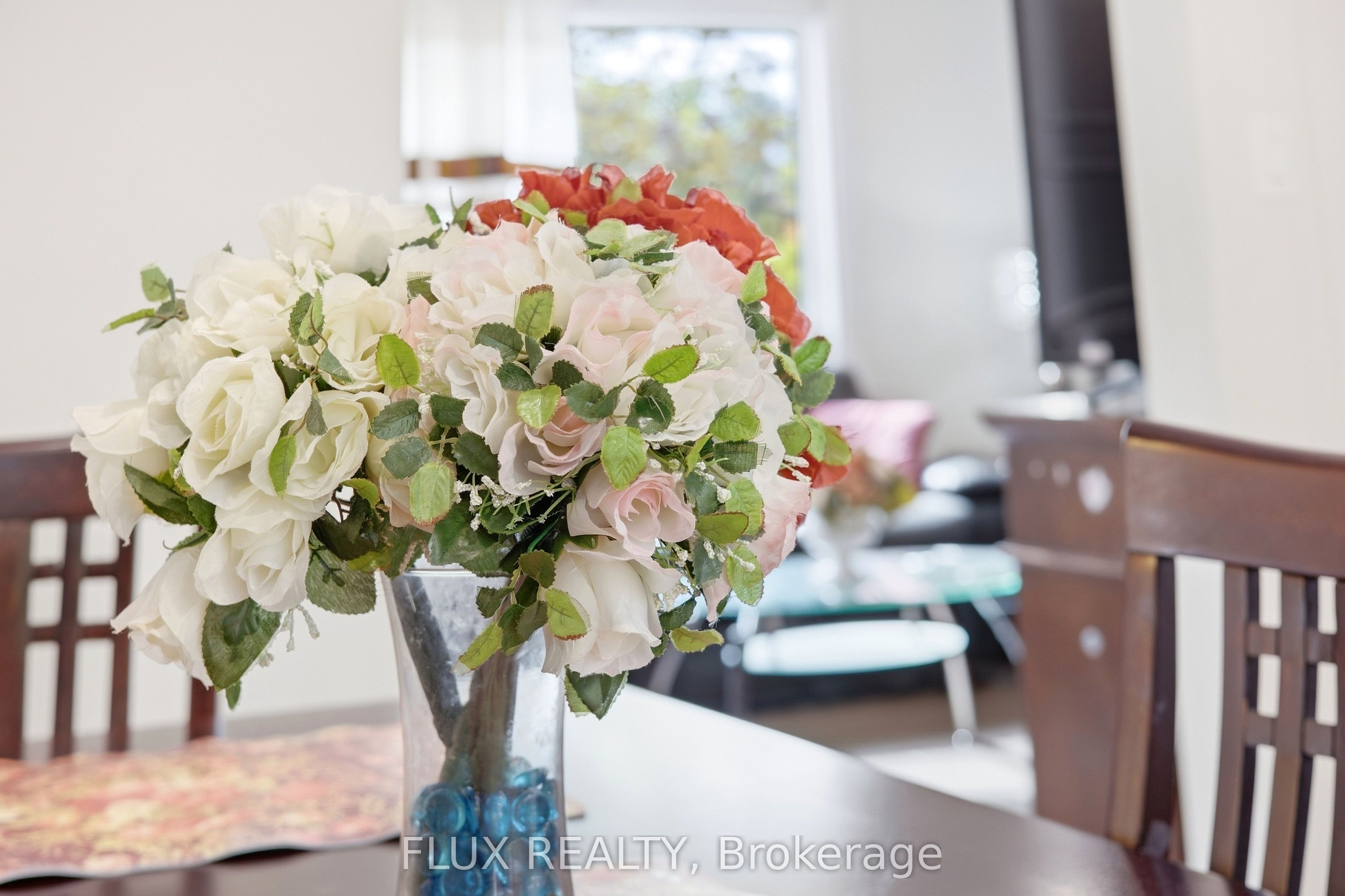 10 Jean Avenue Property Photo 17