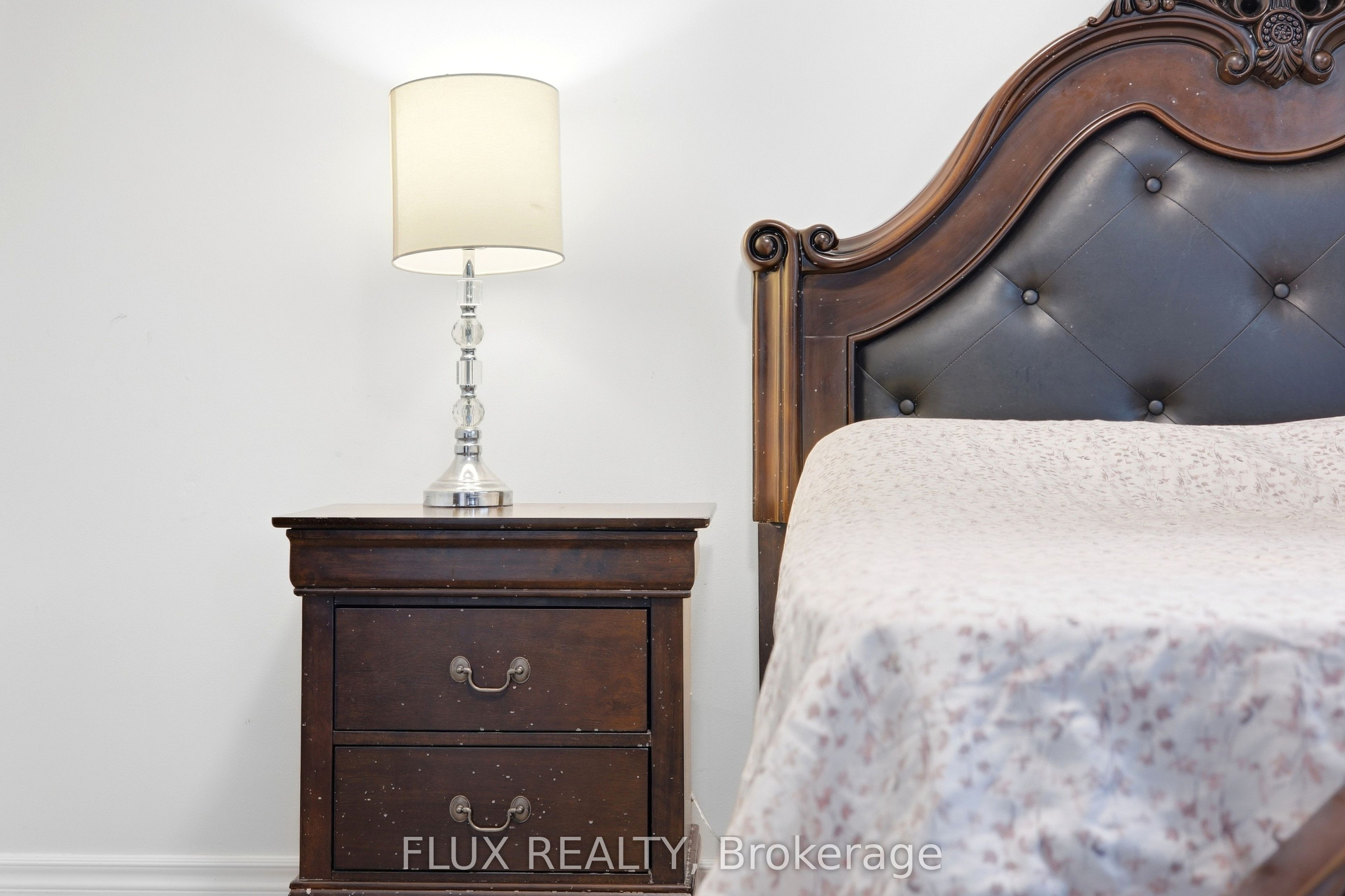 10 Jean Avenue Property Photo 27