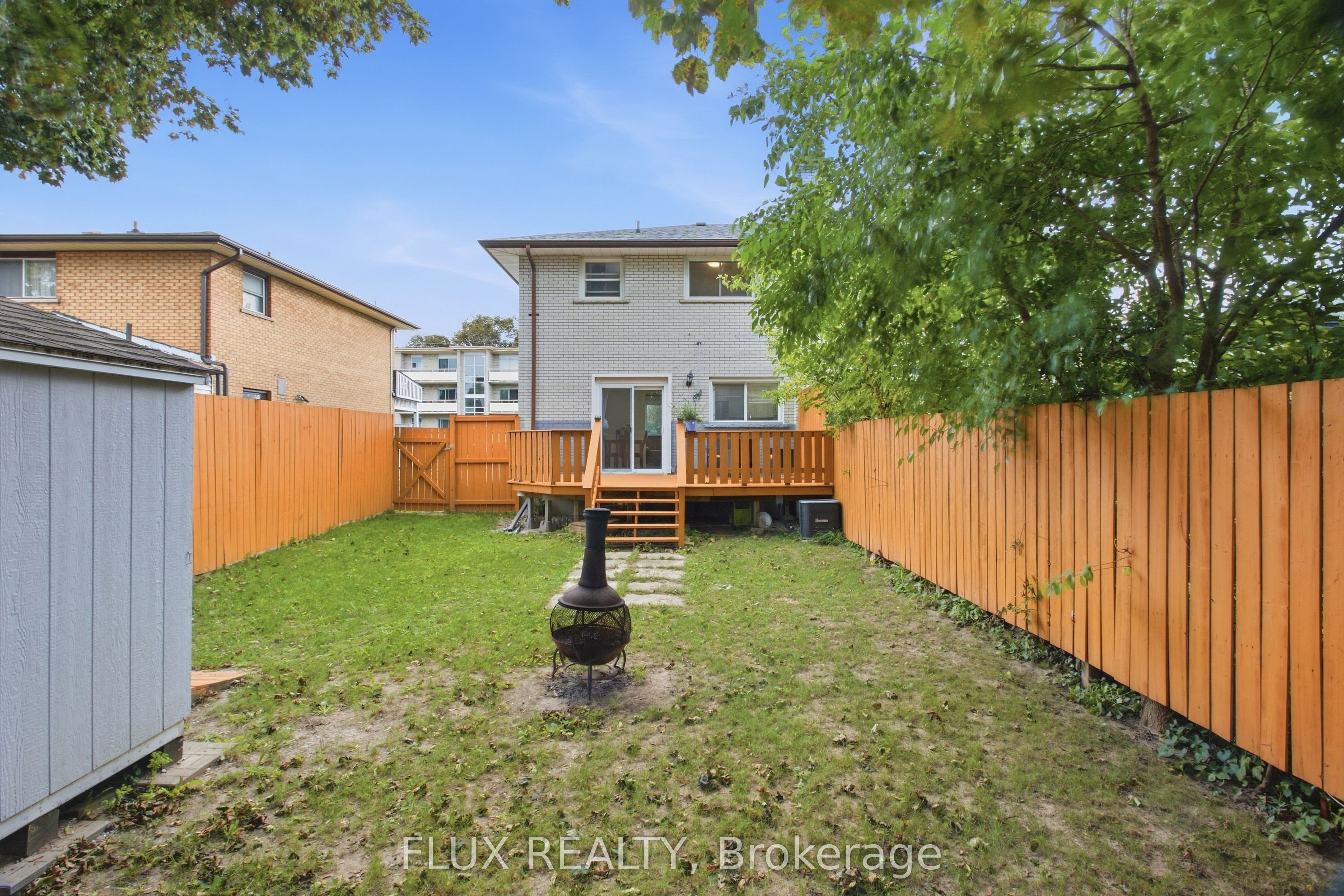 10 Jean Avenue Property Photo 42