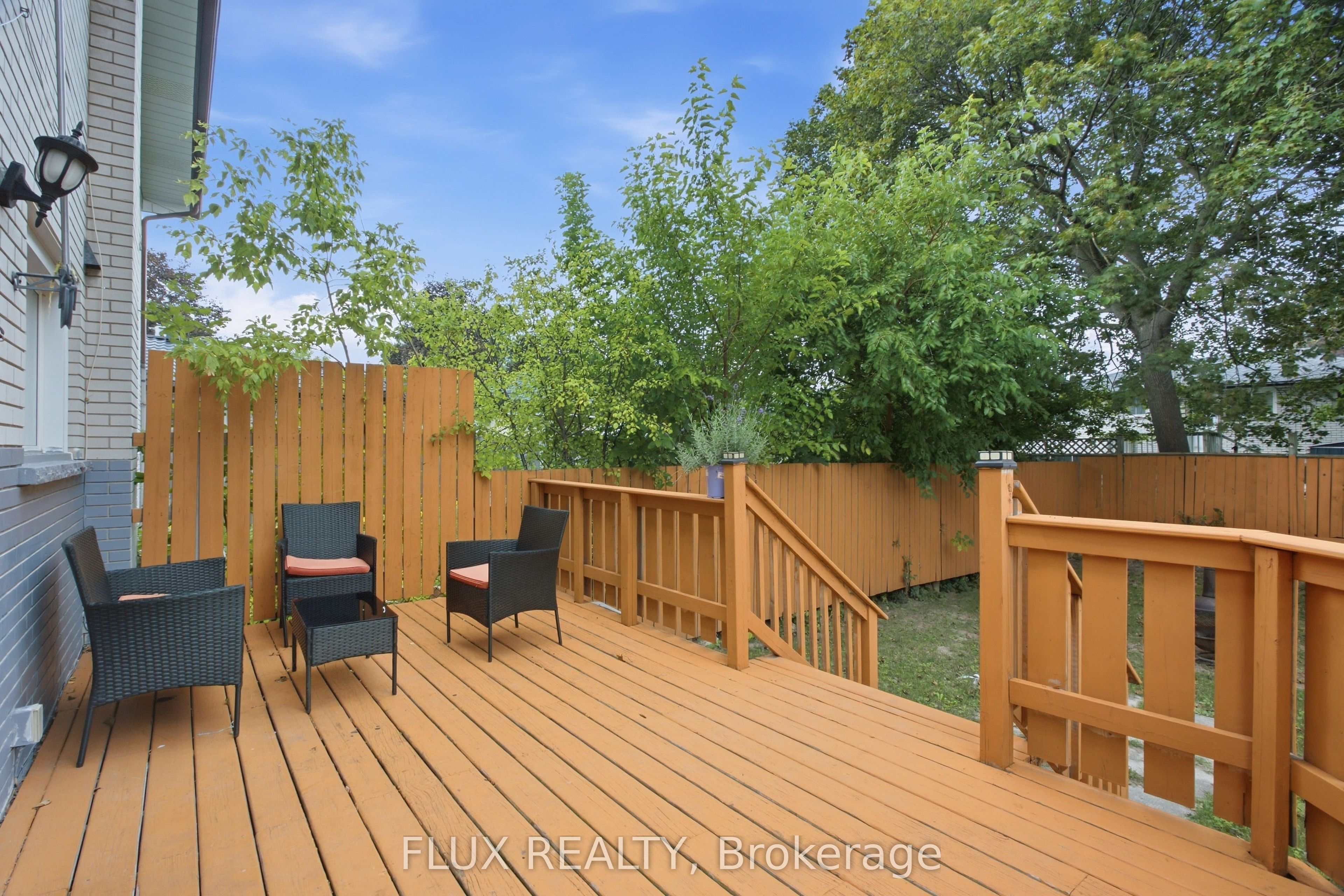 10 Jean Avenue Property Photo 43