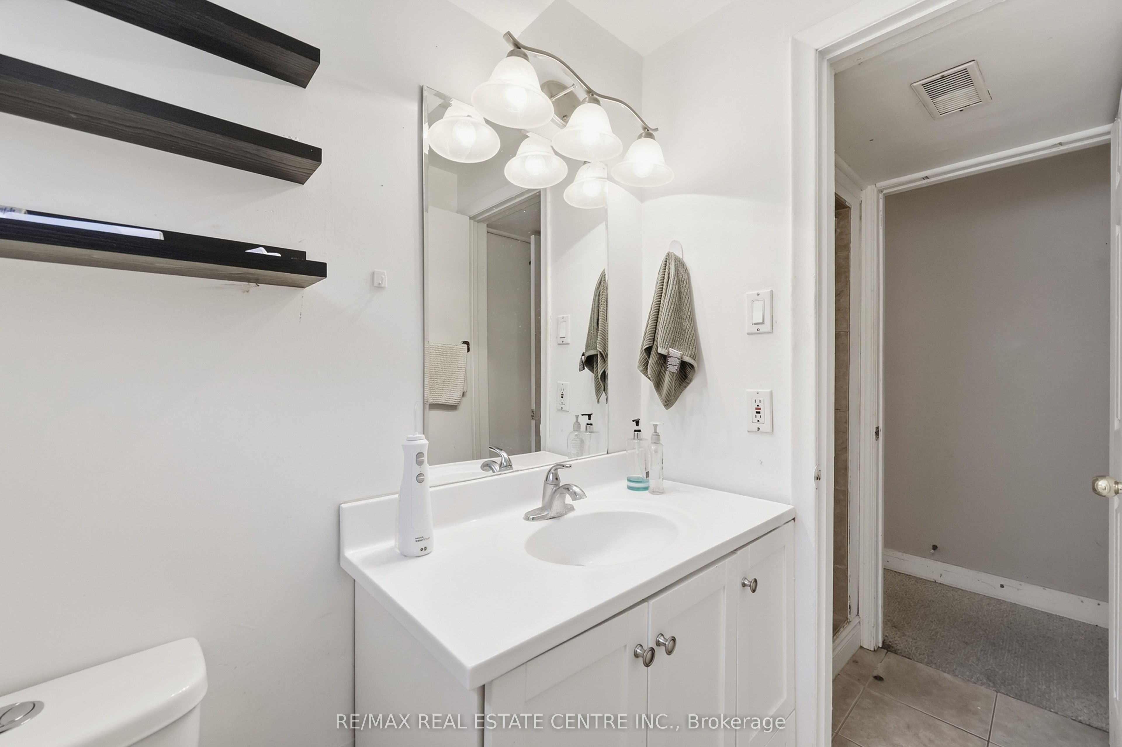 122 Greenbrier Drive Property Photo 23