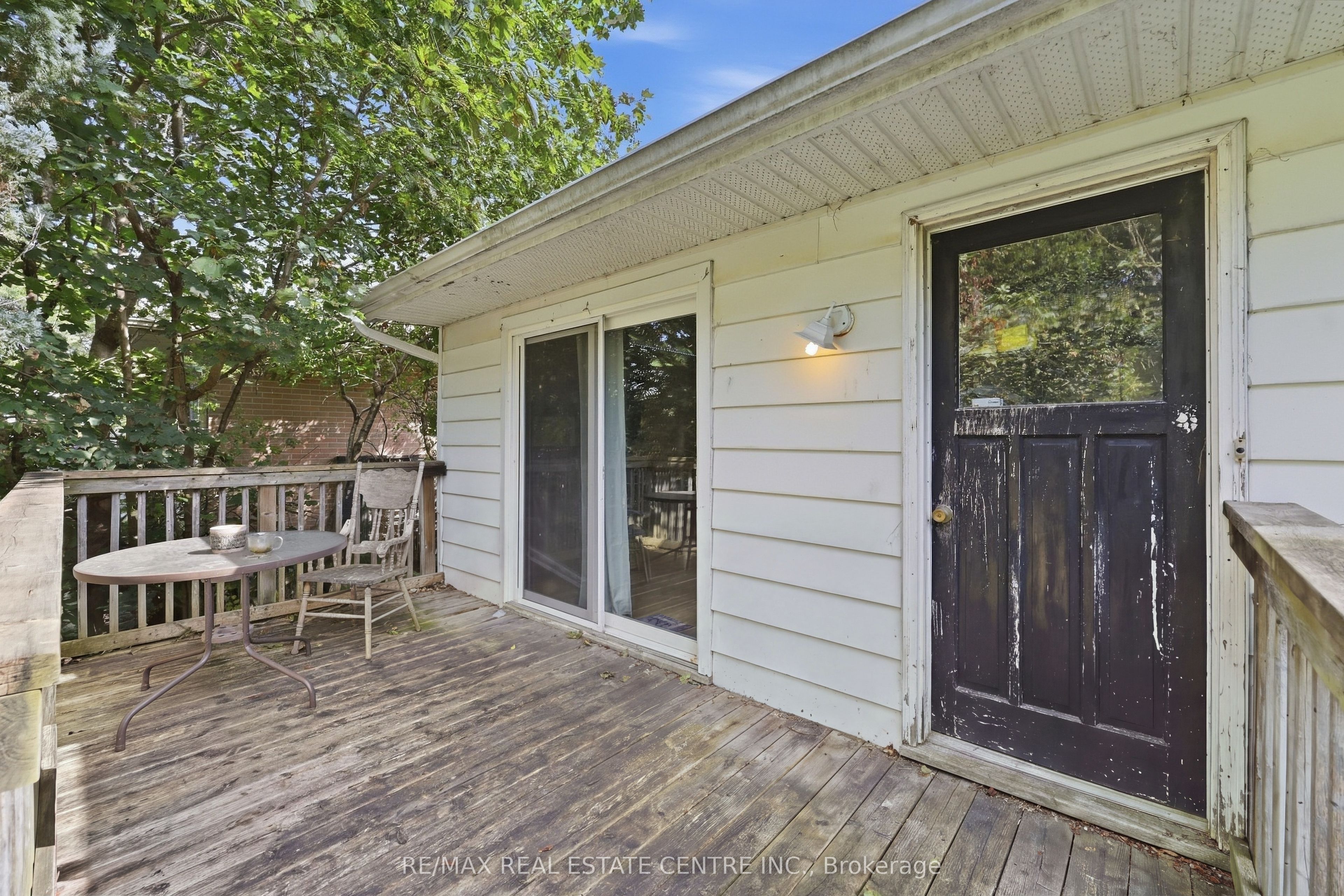 122 Greenbrier Drive Property Photo 28