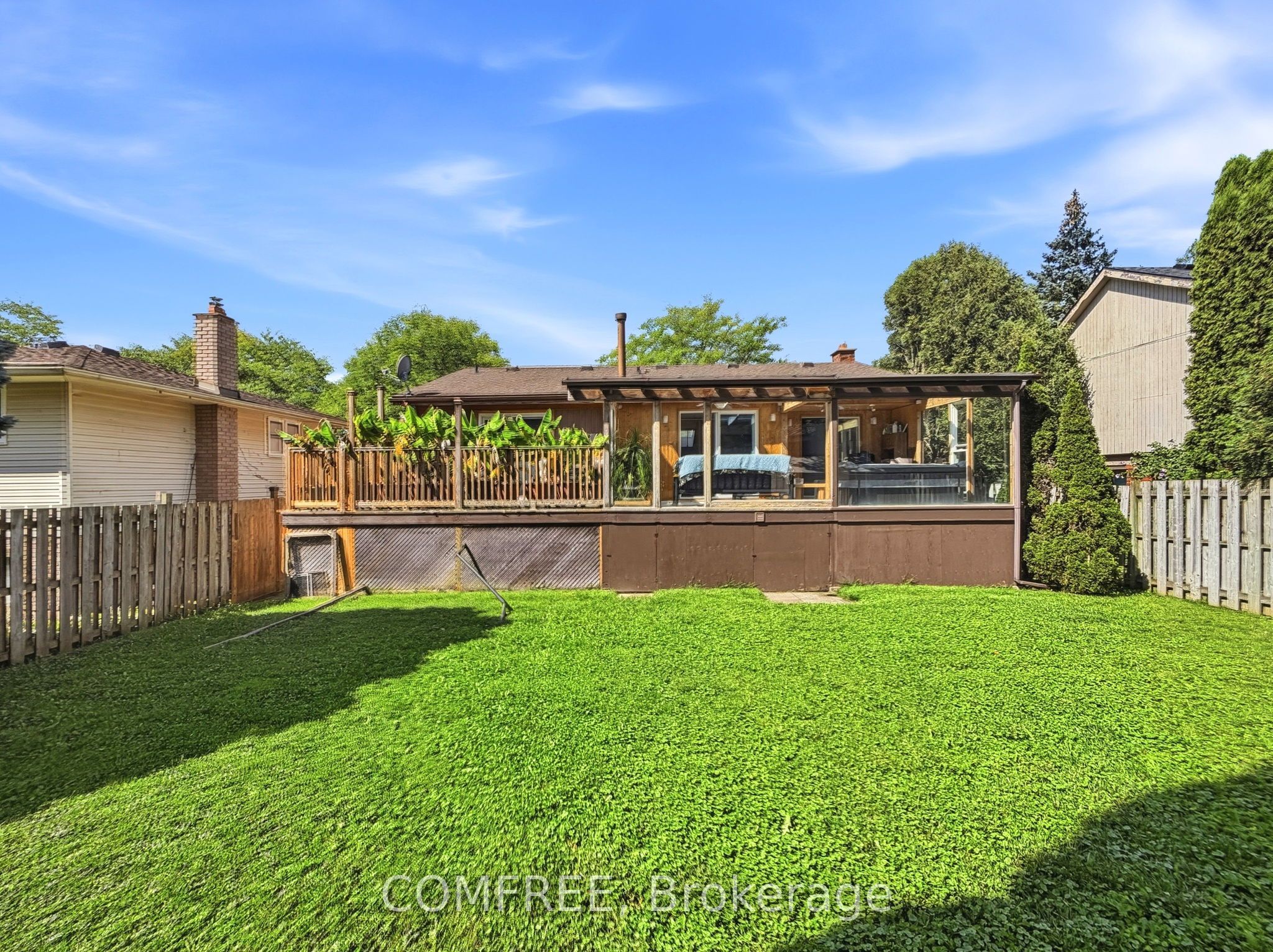 2602 Olden Avenue Property Photo 2