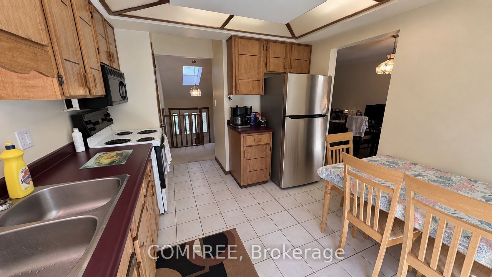 2602 Olden Avenue Property Photo 5
