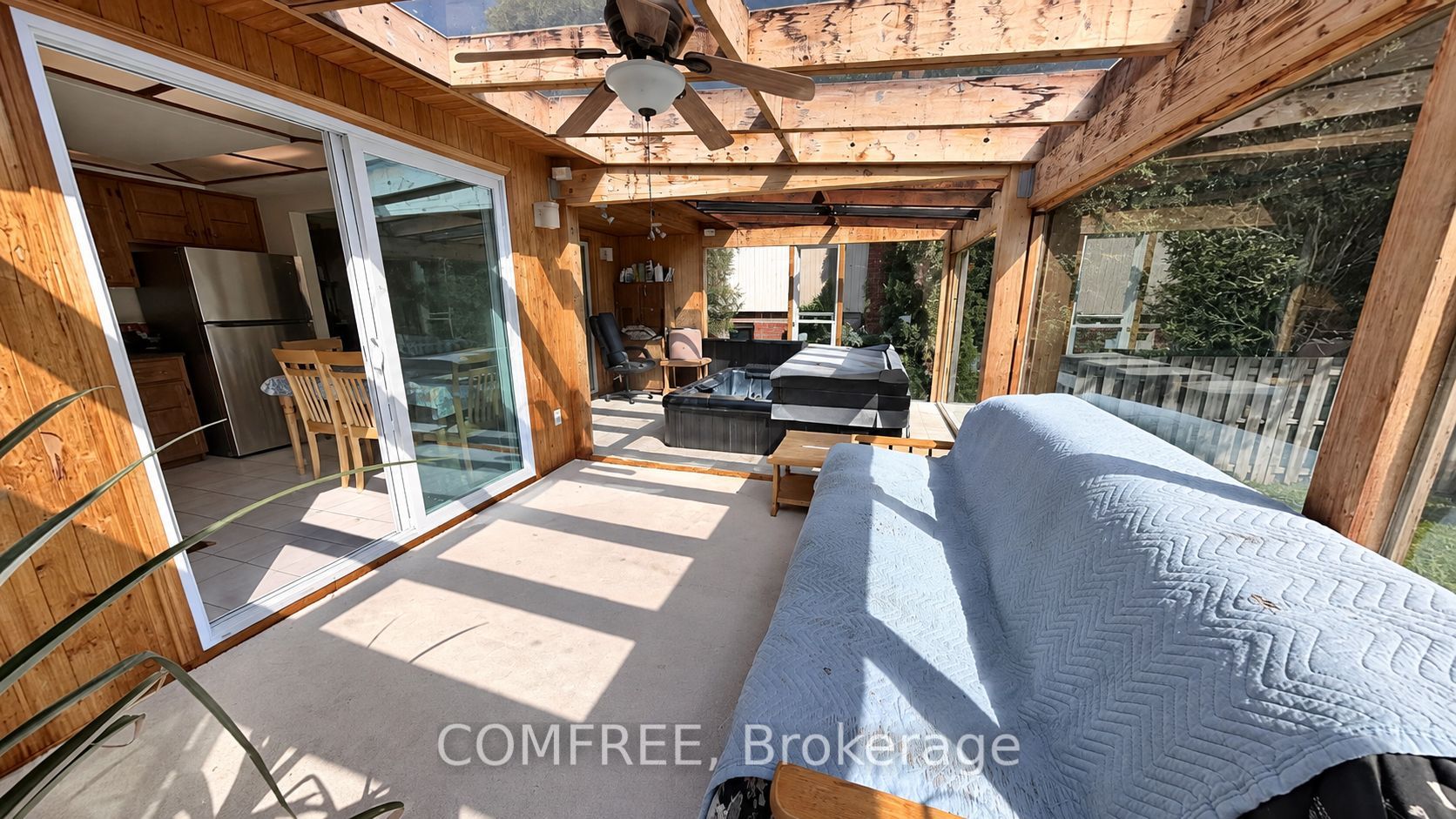 2602 Olden Avenue Property Photo 12
