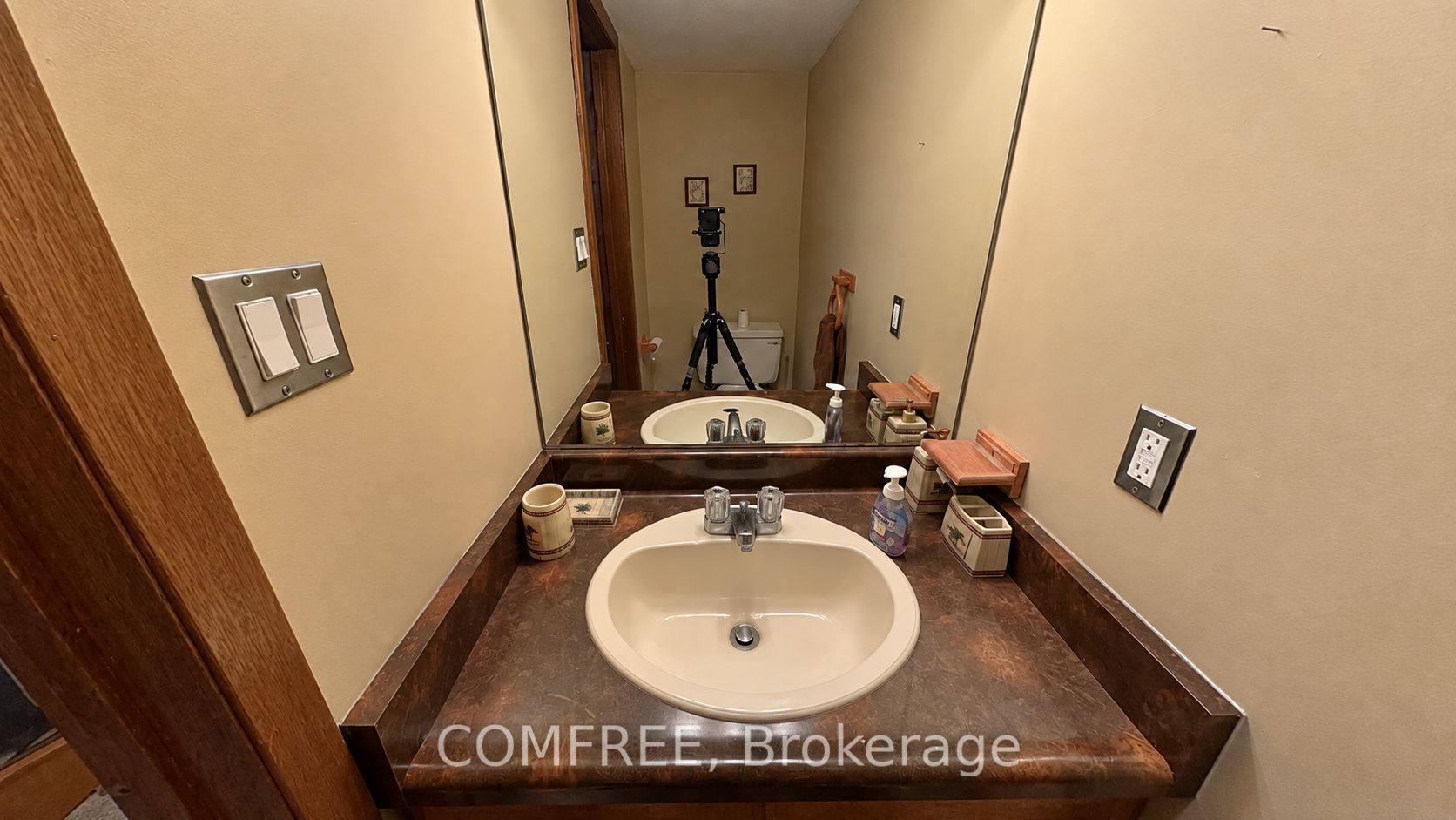 2602 Olden Avenue Property Photo 23