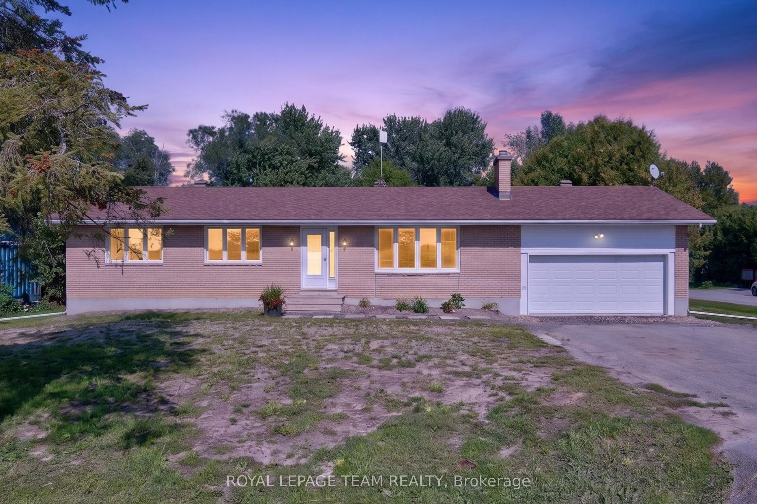2830 John Shaw Road Property Photo 3